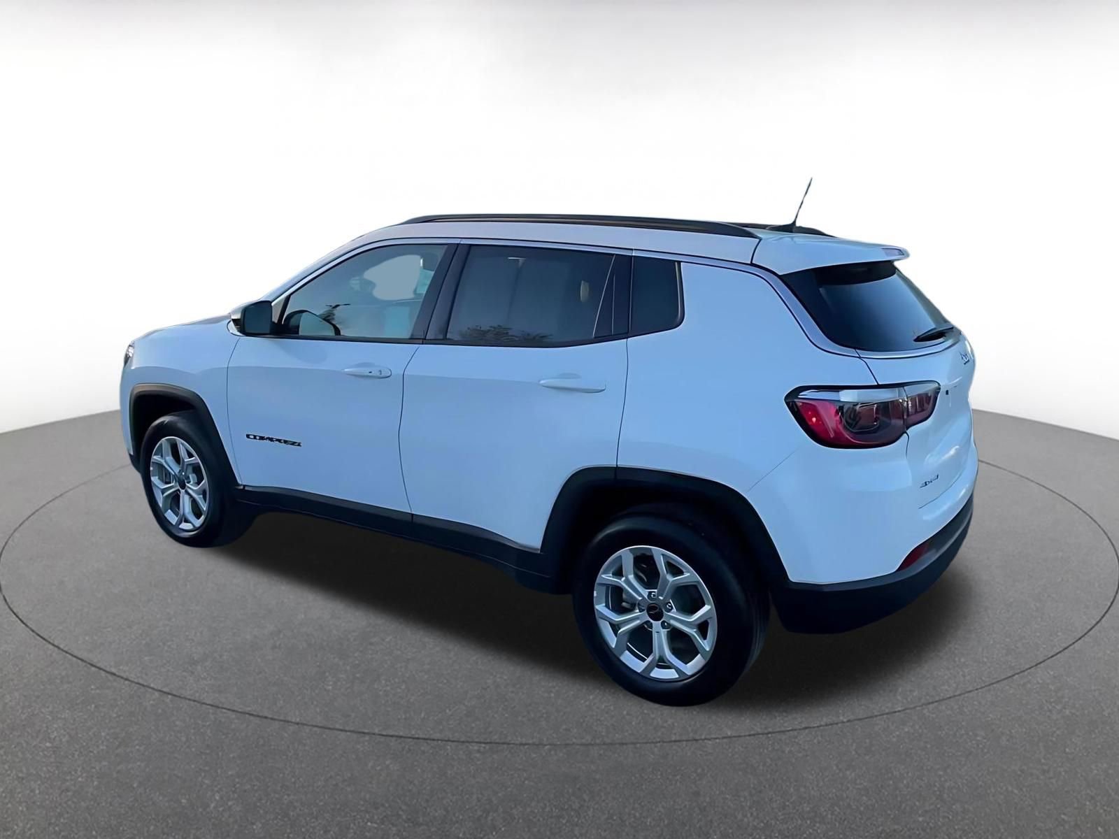 Thumbnail: 2025 Jeep Compass - 10