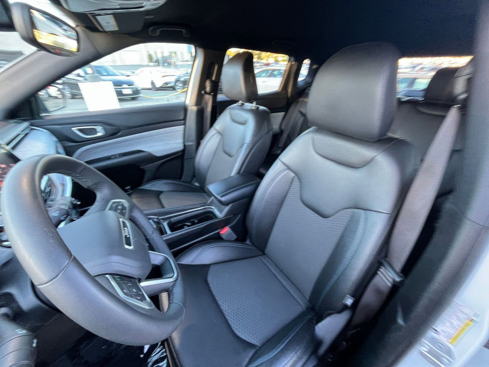 Thumbnail: 2025 Jeep Compass - 35