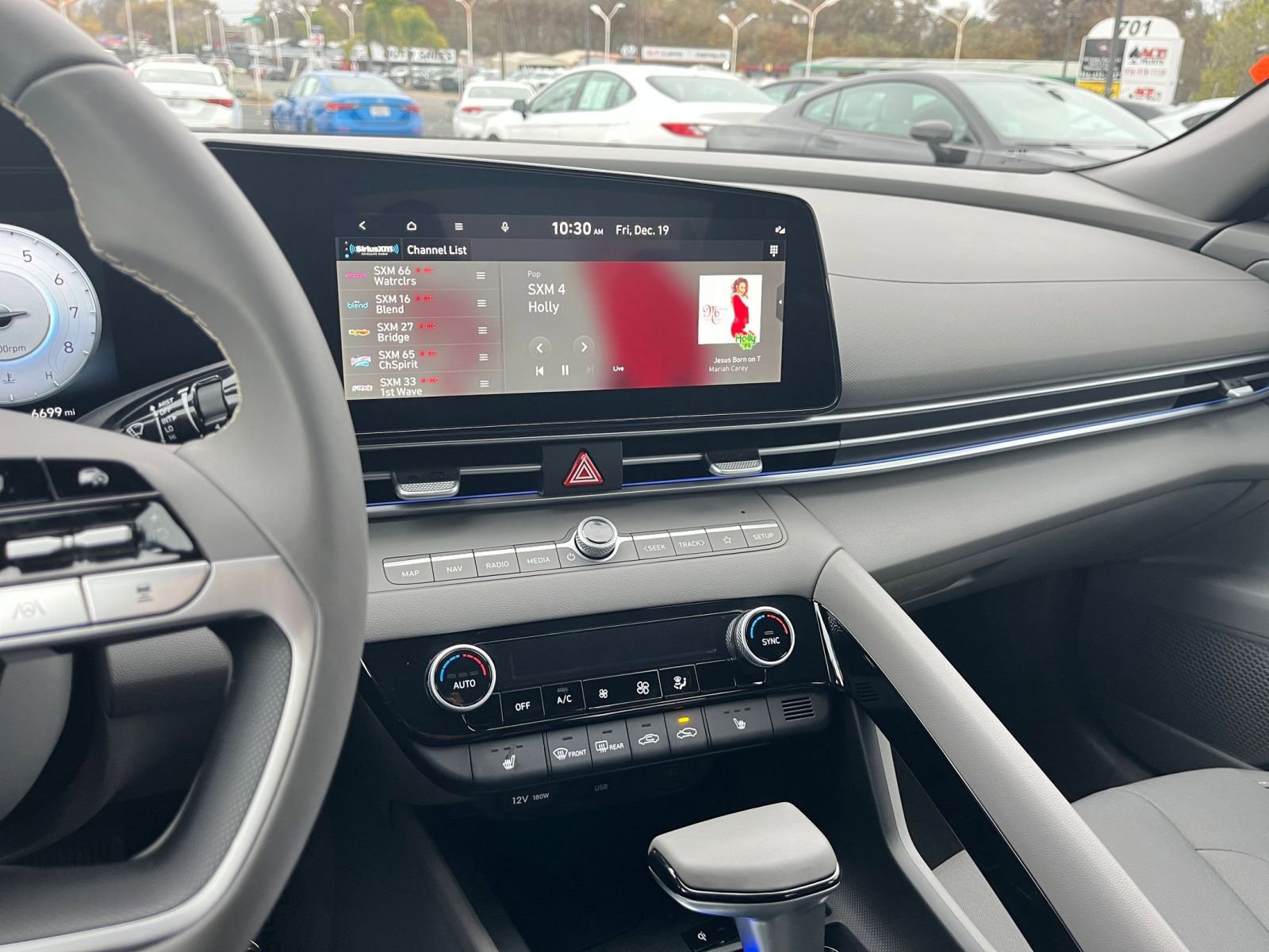 Thumbnail: 2025 Hyundai Elantra - 18