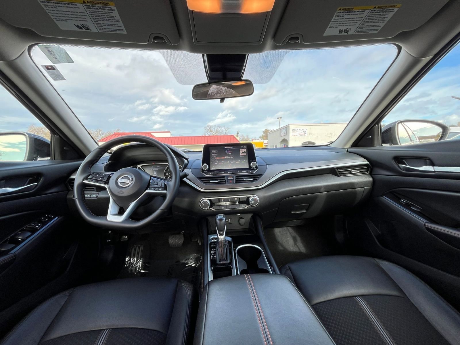 Thumbnail: 2025 Nissan Altima - 32