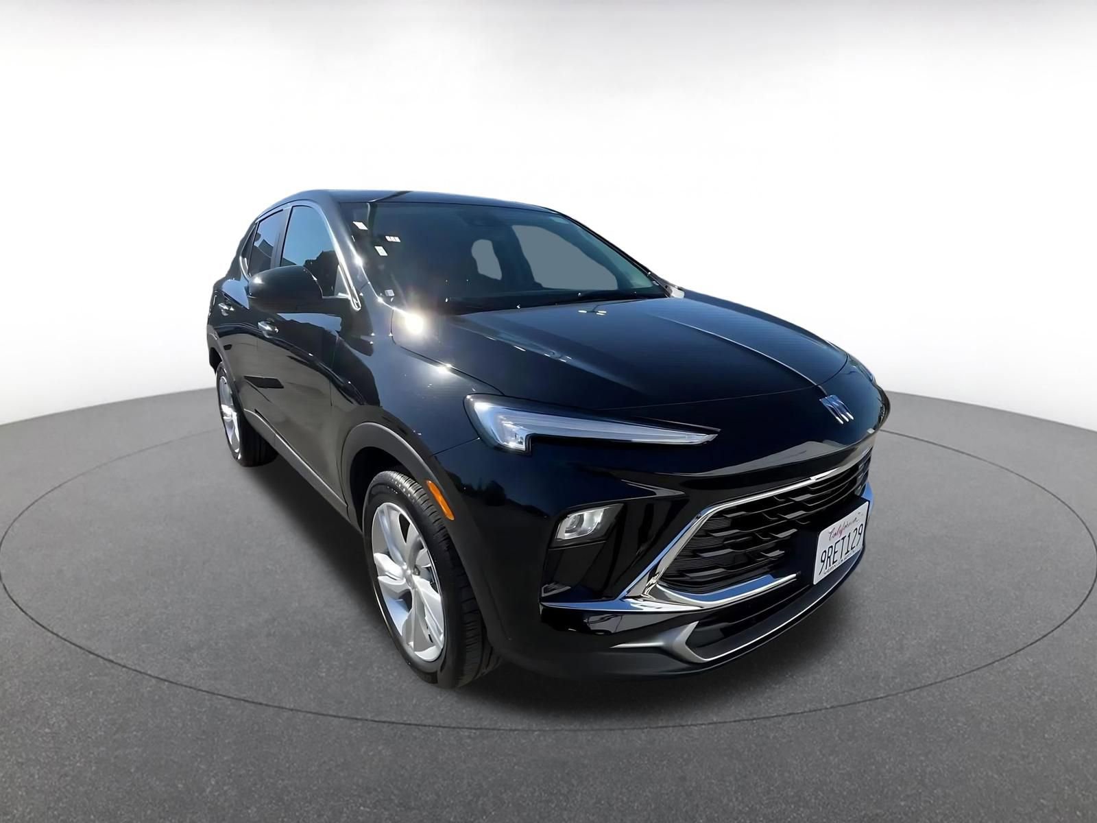 Thumbnail: 2025 Buick Encore GX - 3
