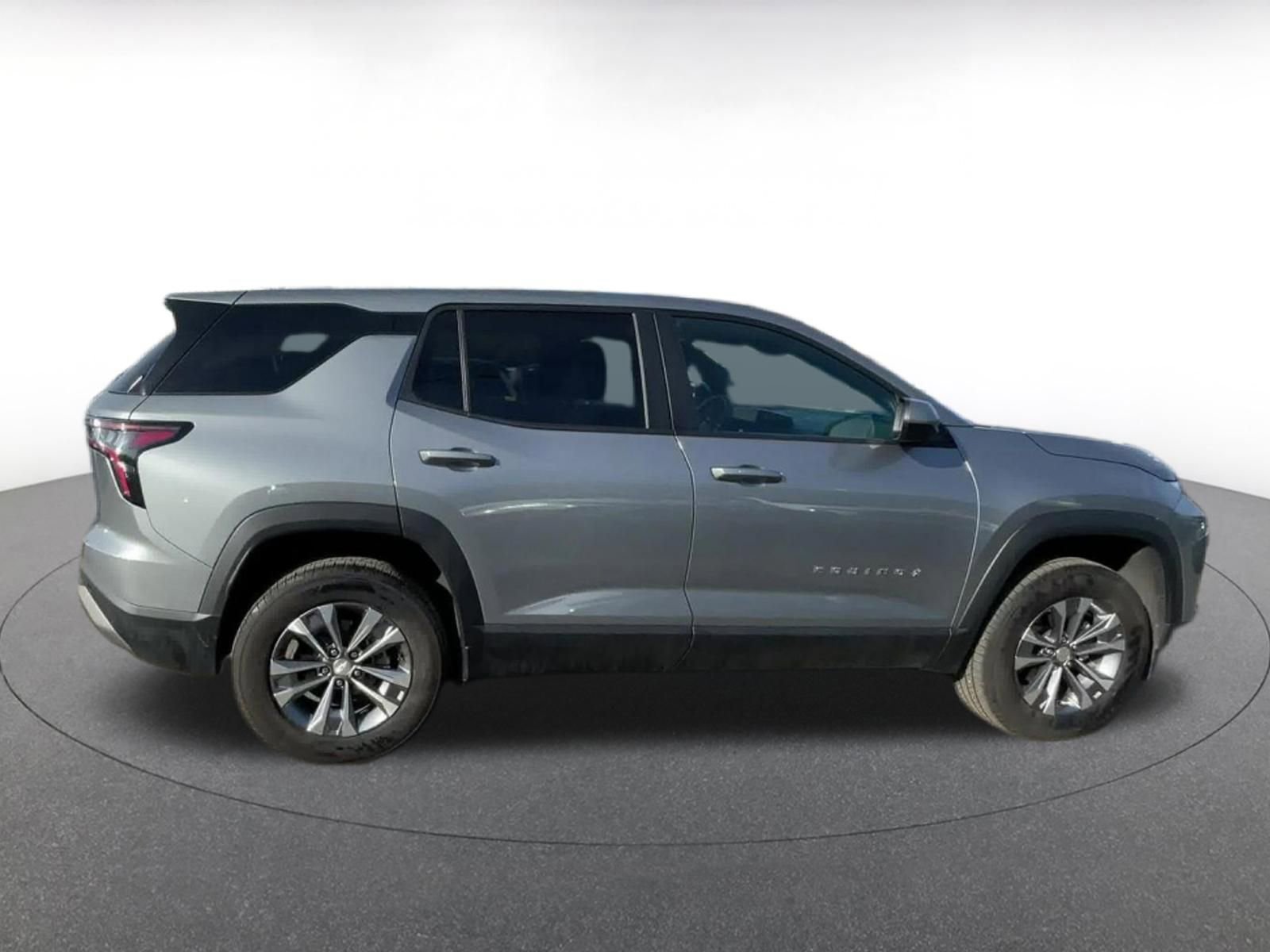 Thumbnail: 2025 Chevrolet Equinox - 16