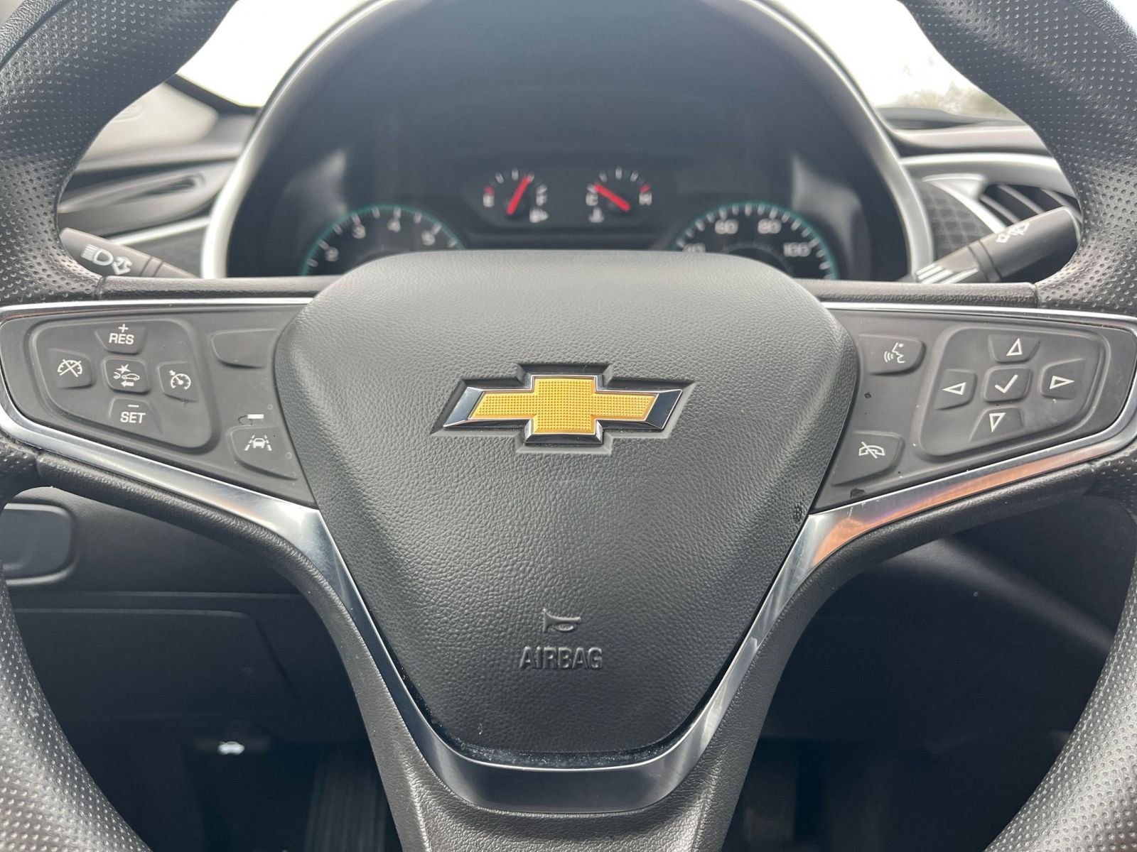 Thumbnail: 2024 Chevrolet Malibu - 29