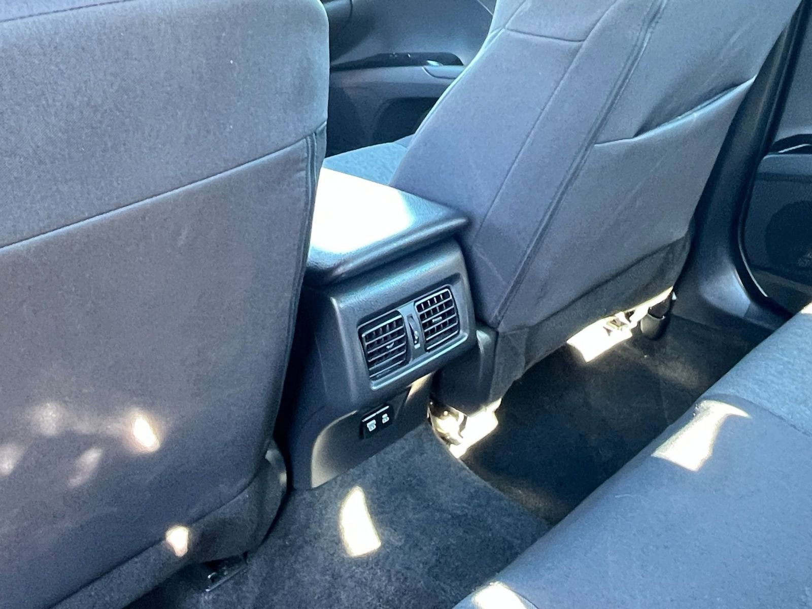 Thumbnail: 2025 Toyota Camry - 31