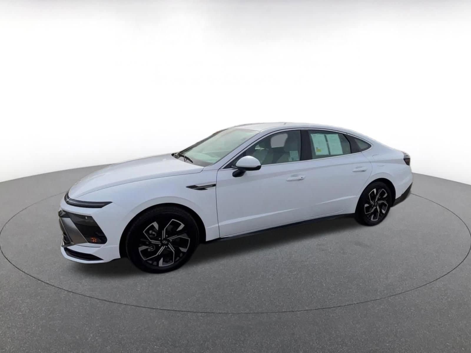 Thumbnail: 2025 Hyundai Sonata - 8