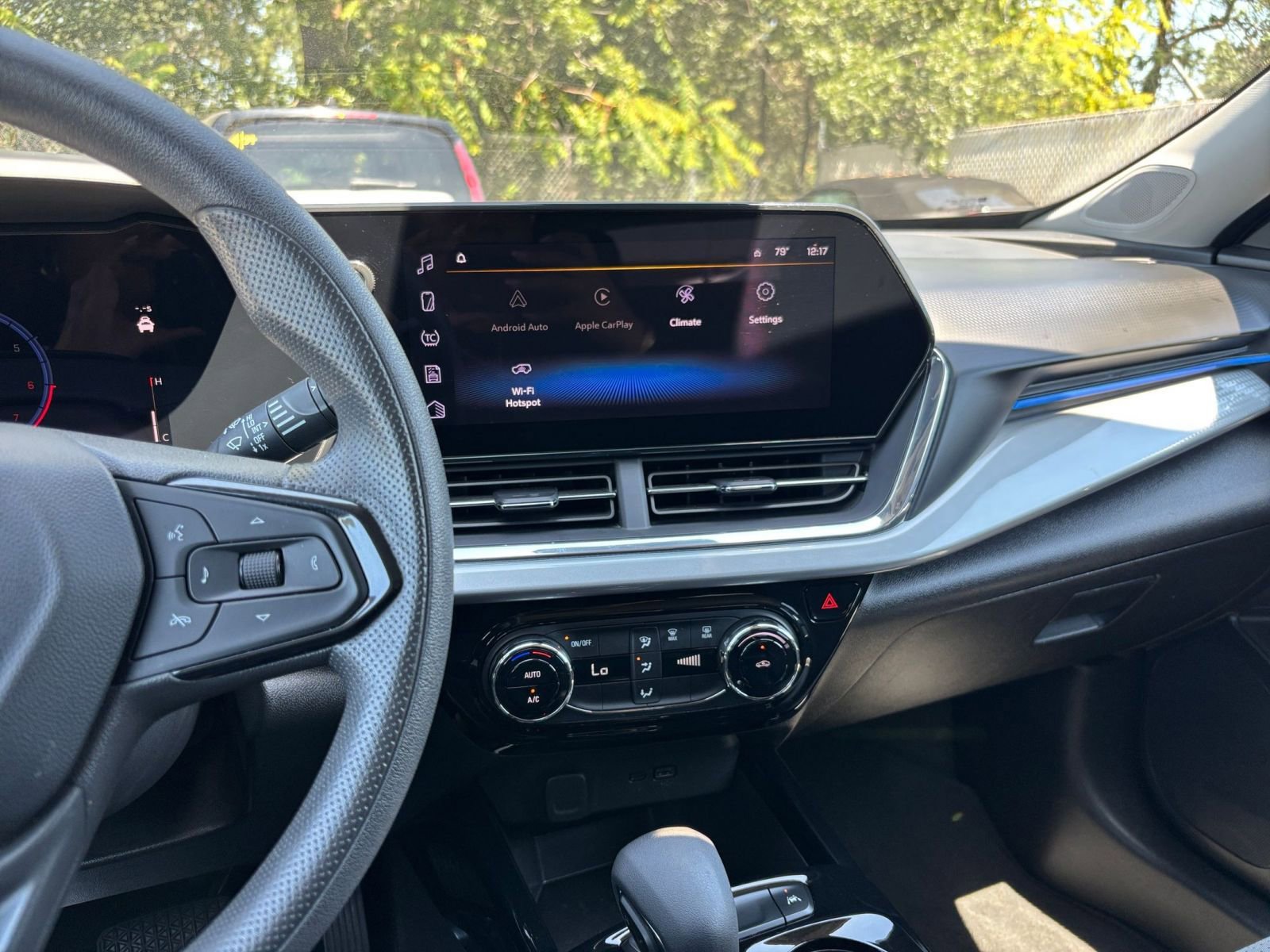 Thumbnail: 2025 Chevrolet Trax - 17