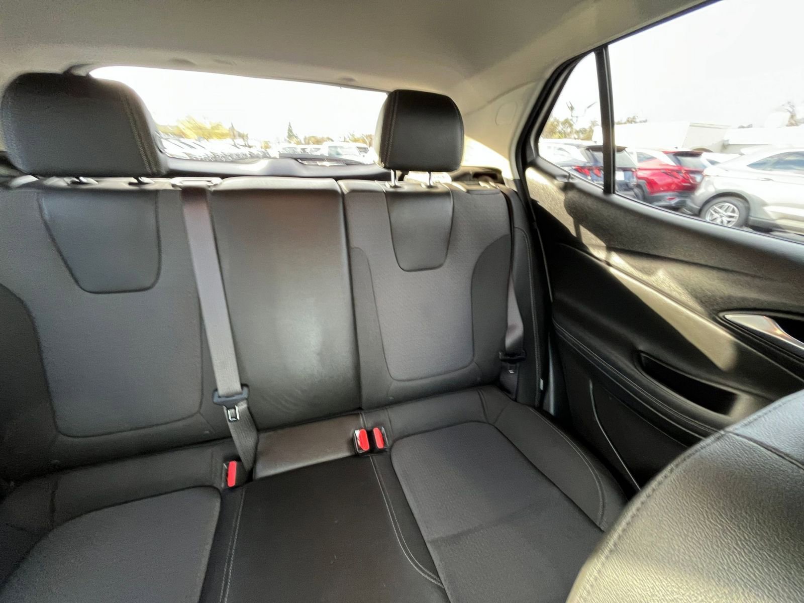 Thumbnail: 2025 Buick Encore GX - 35