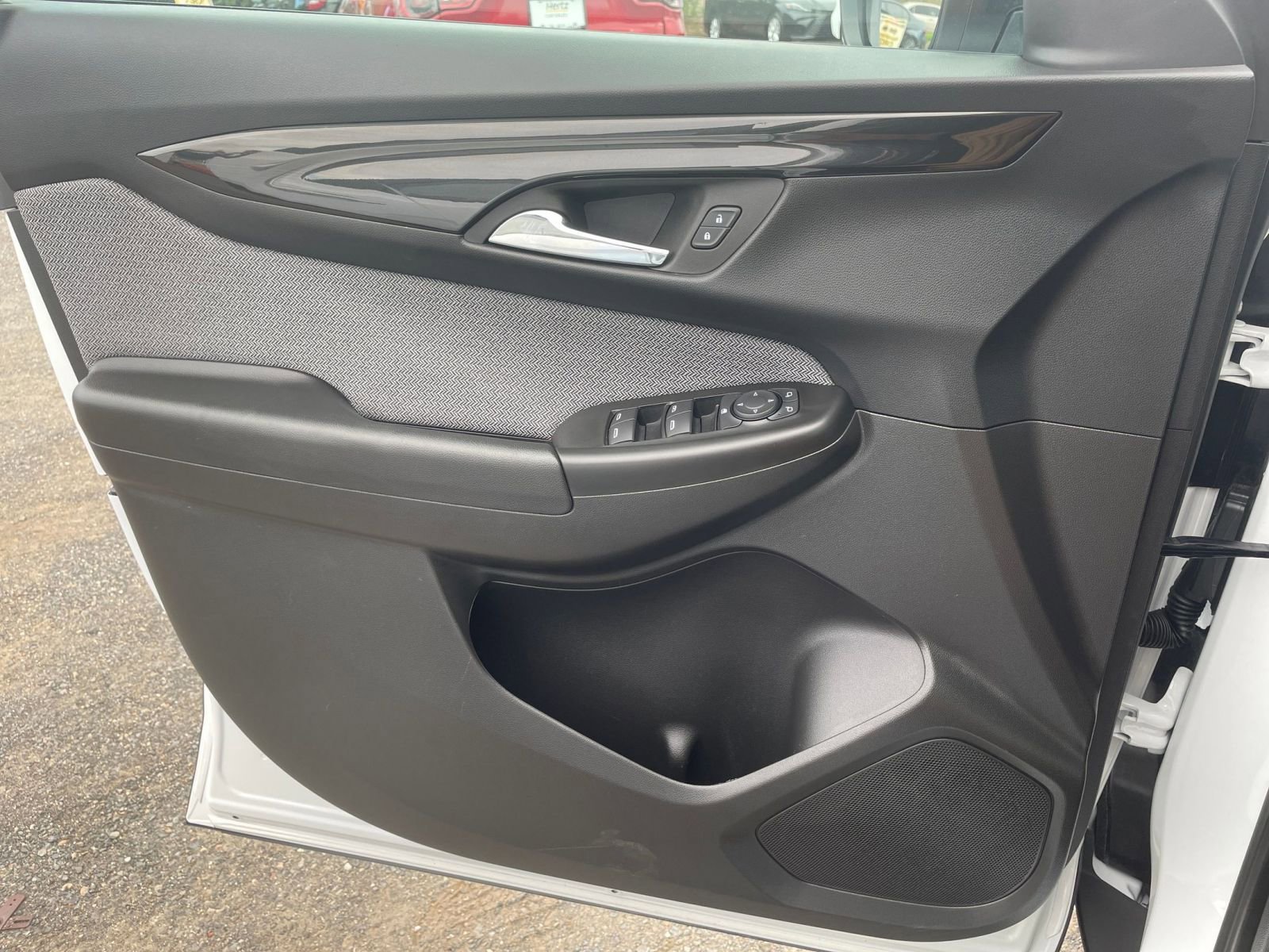 Thumbnail: 2025 Chevrolet TrailBlazer - 20