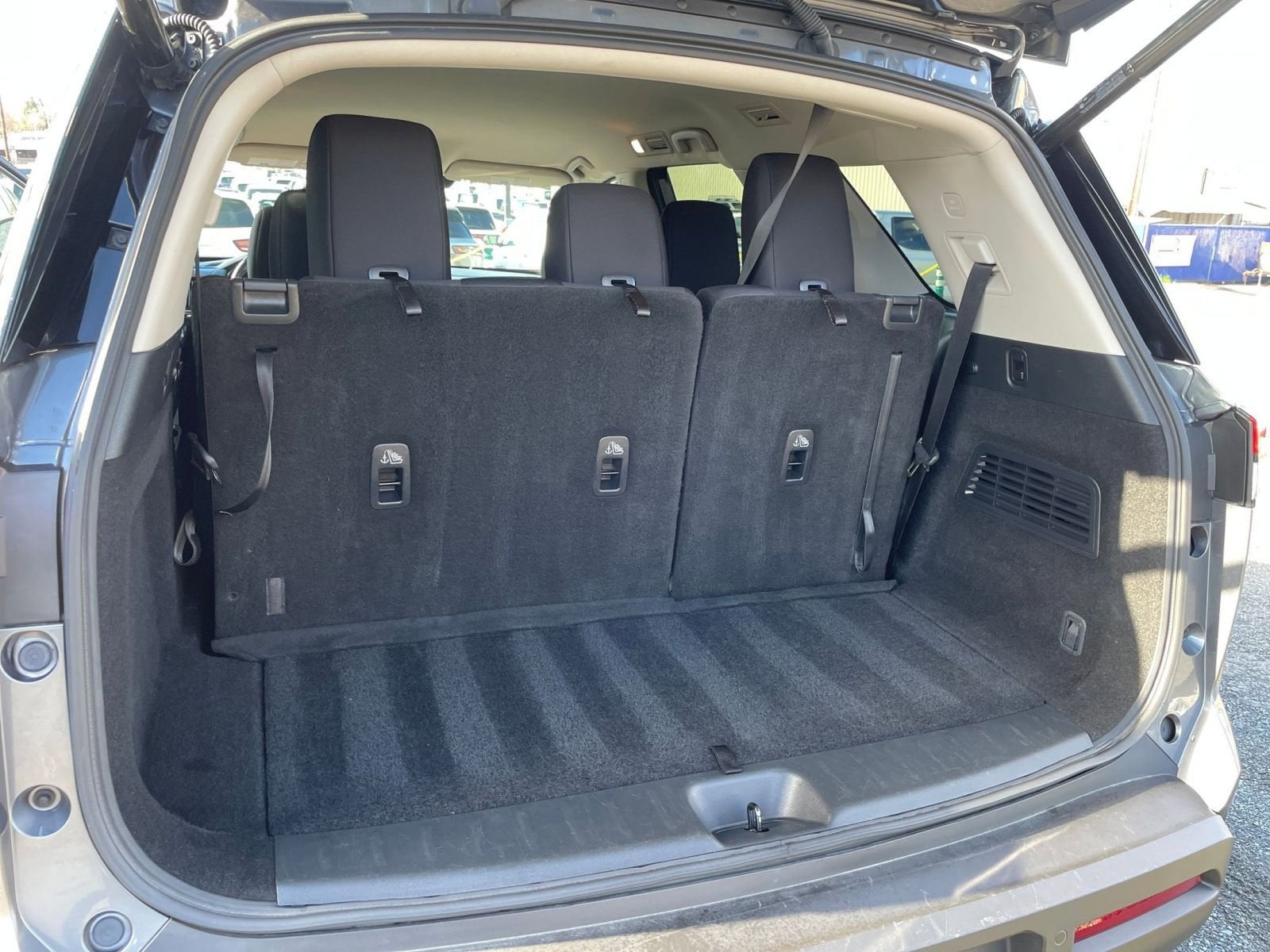 Thumbnail: 2025 Nissan Pathfinder - 32