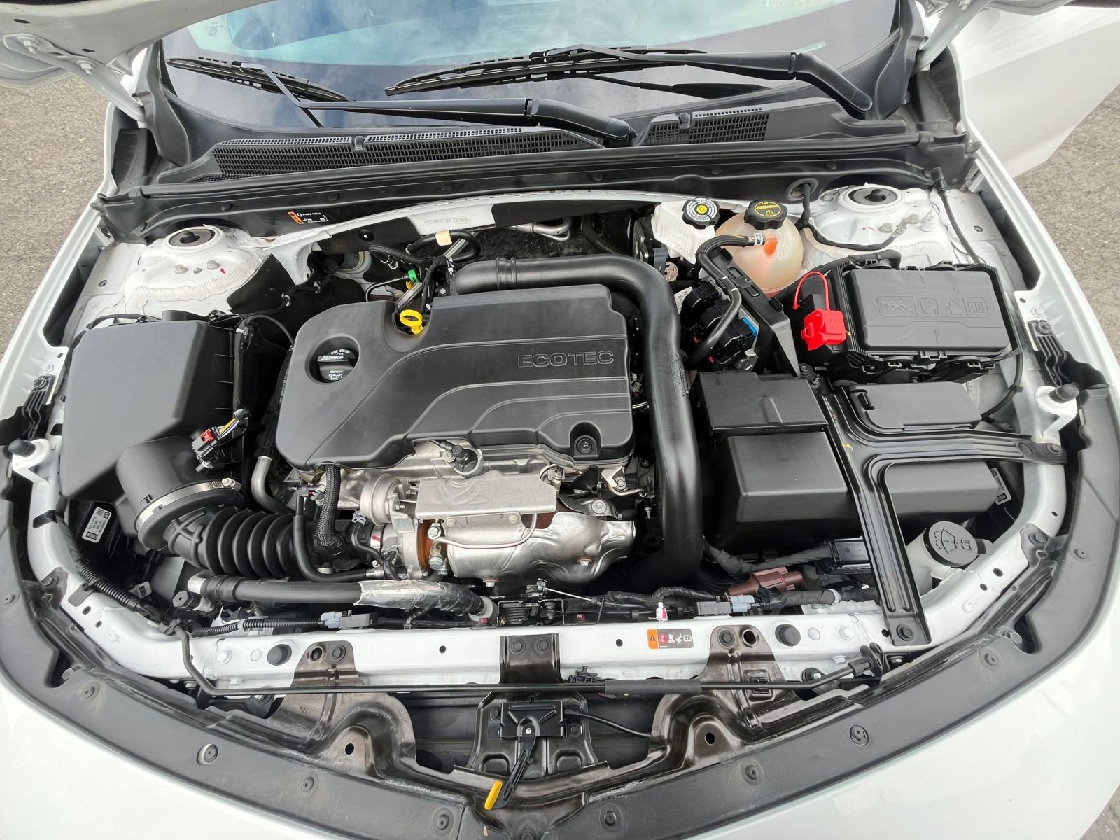 Thumbnail: 2024 Chevrolet Malibu - 33