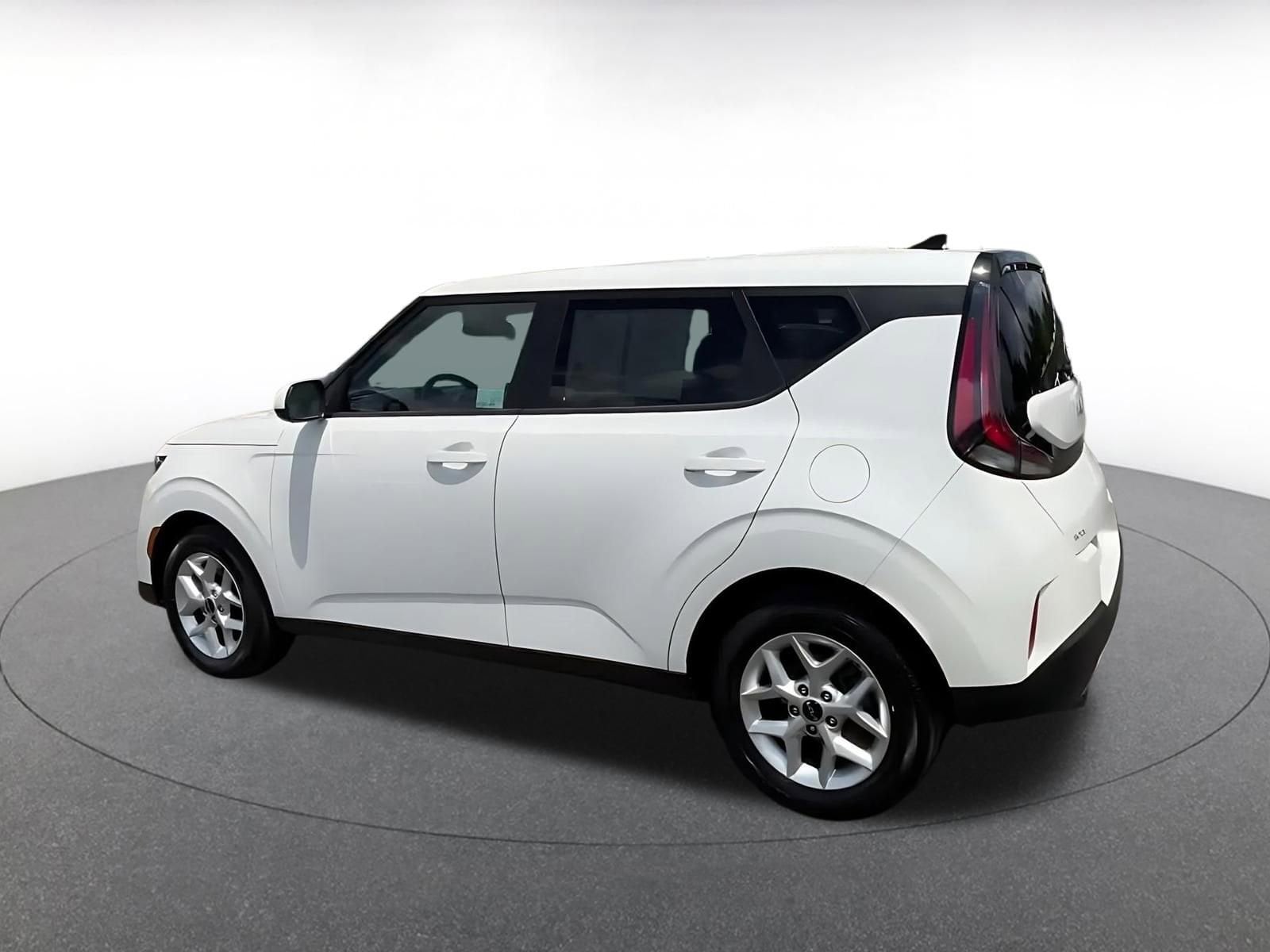 Thumbnail: 2025 Kia Soul - 10