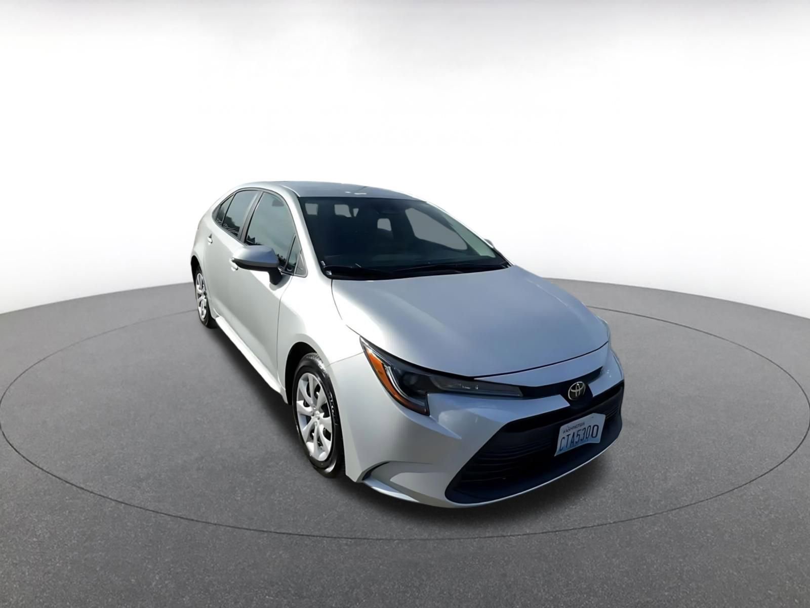 Thumbnail: 2025 Toyota Corolla - 3