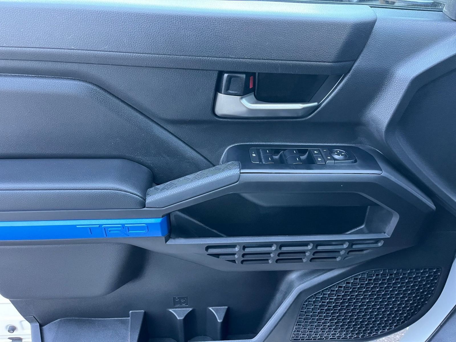 Thumbnail: 2025 Toyota Tacoma - 20