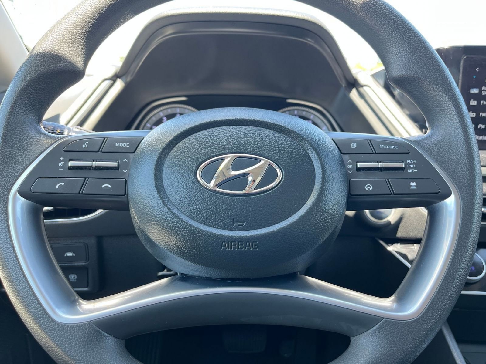 Thumbnail: 2023 Hyundai Sonata - 27