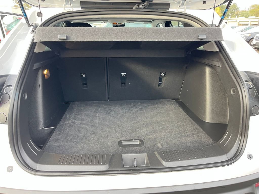 Thumbnail: 2025 Chevrolet Trax - 29