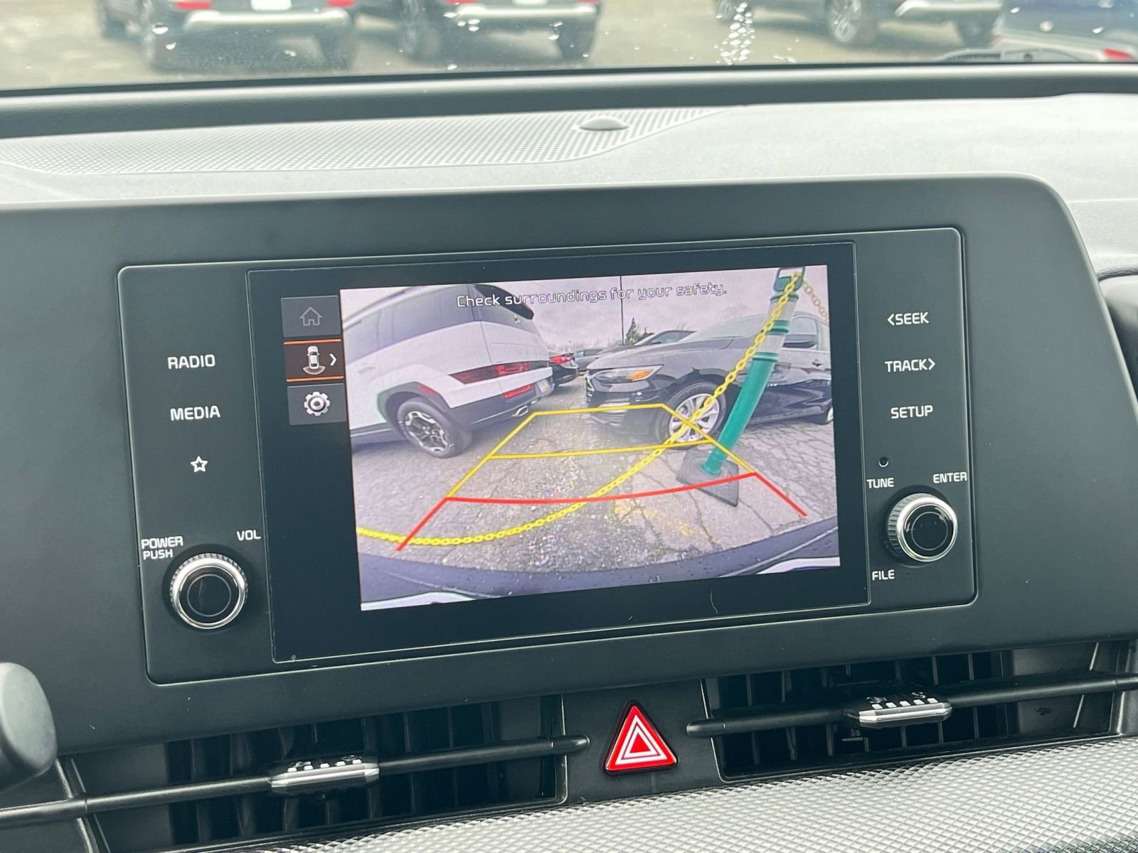 Thumbnail: 2023 Kia Sportage - 23