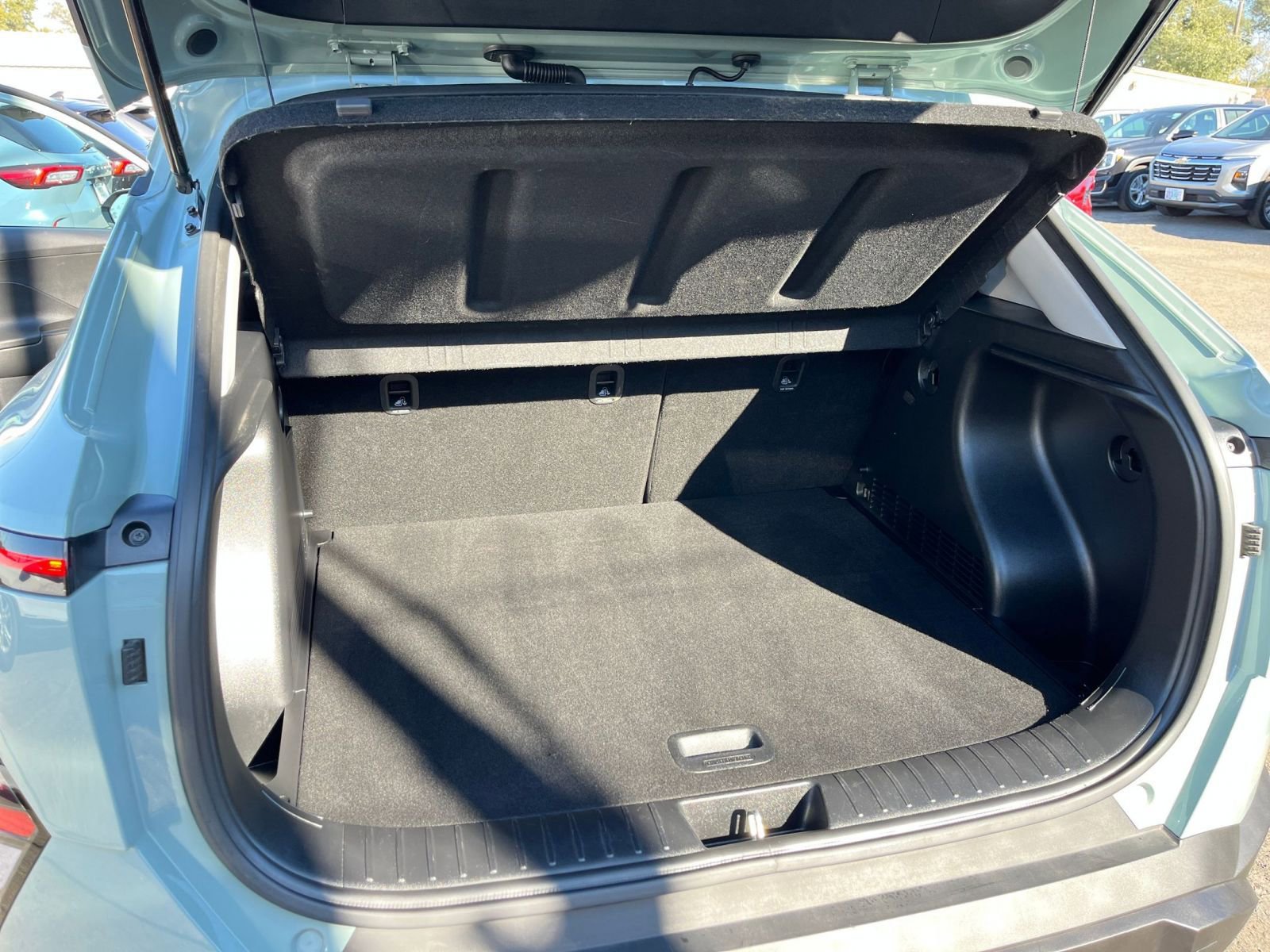 Thumbnail: 2025 Volkswagen Atlas - 31