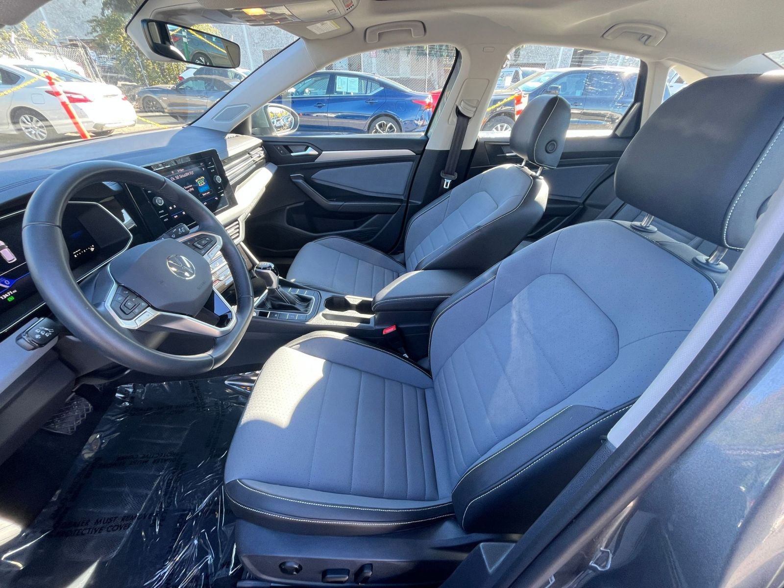 Thumbnail: 2025 Volkswagen Jetta - 25