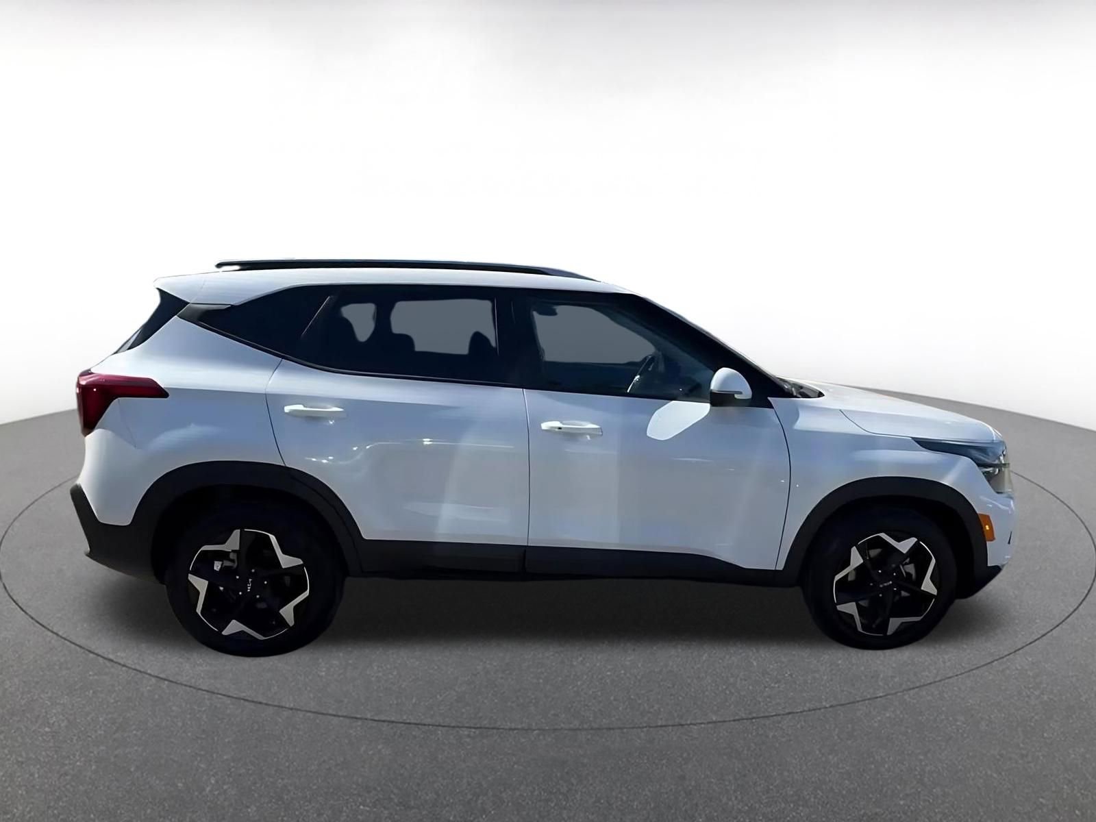 Thumbnail: 2025 Kia Seltos - 15