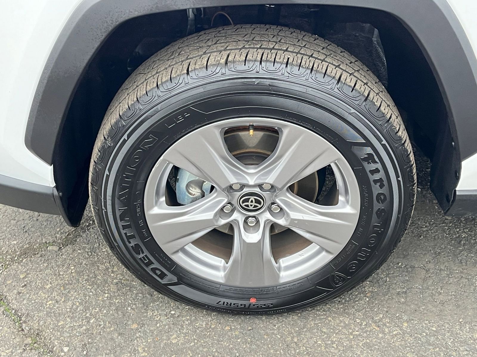 Thumbnail: 2025 Toyota RAV4 - 31