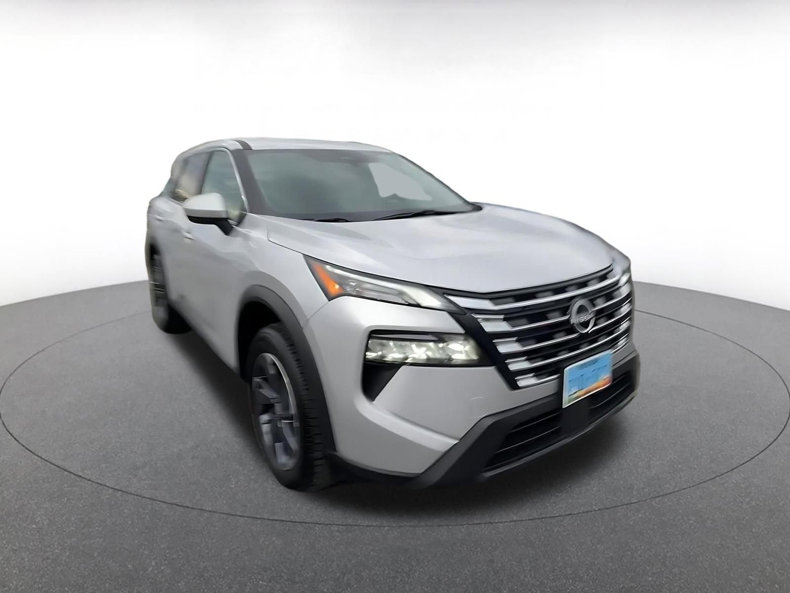 Thumbnail: 2025 Nissan Rogue - 3