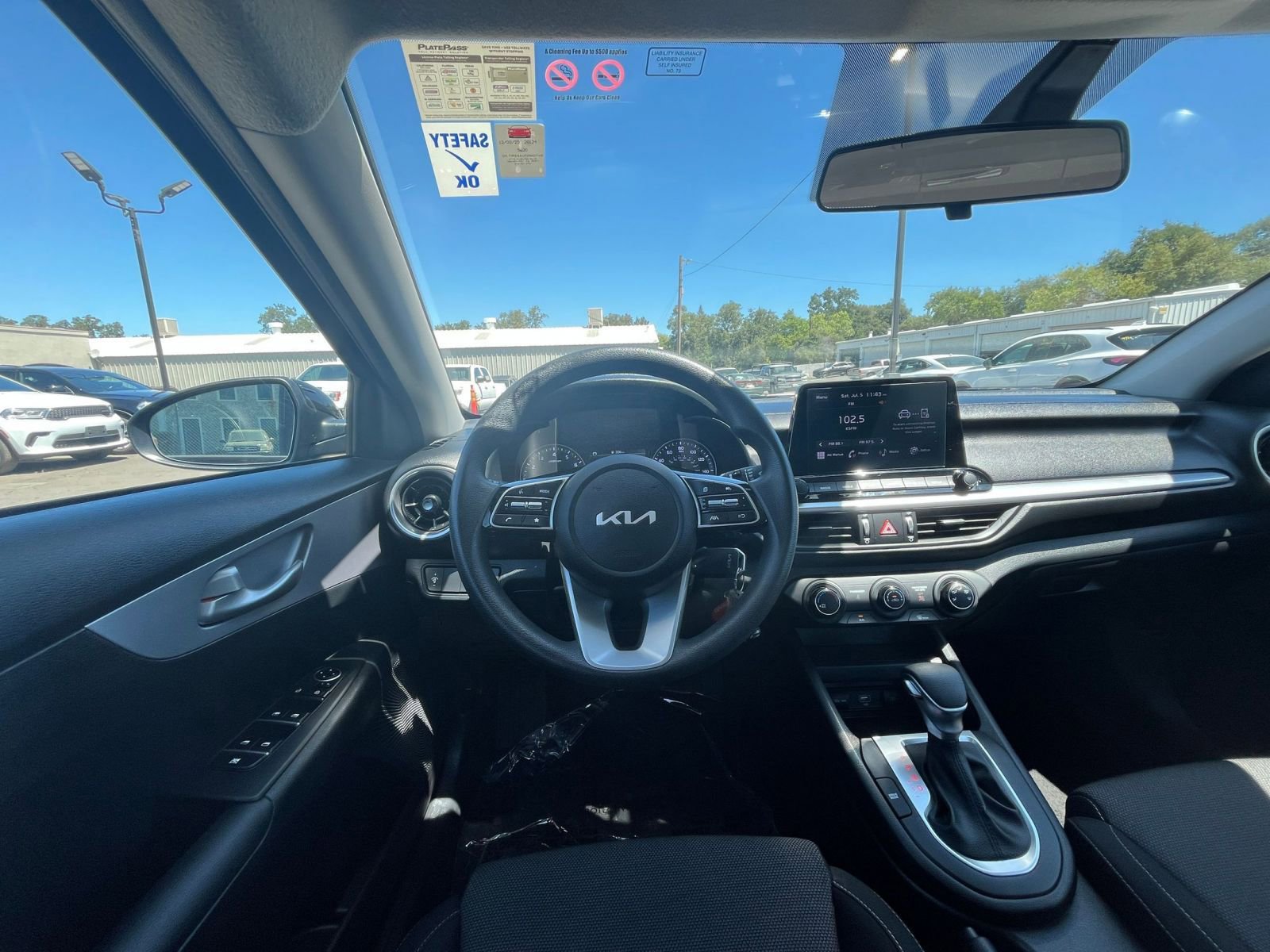 Thumbnail: 2024 Kia Forte - 32