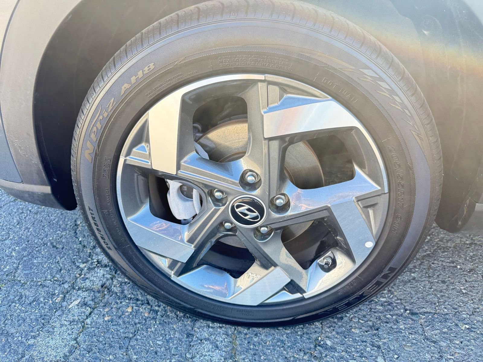 Thumbnail: 2025 Hyundai Venue - 32