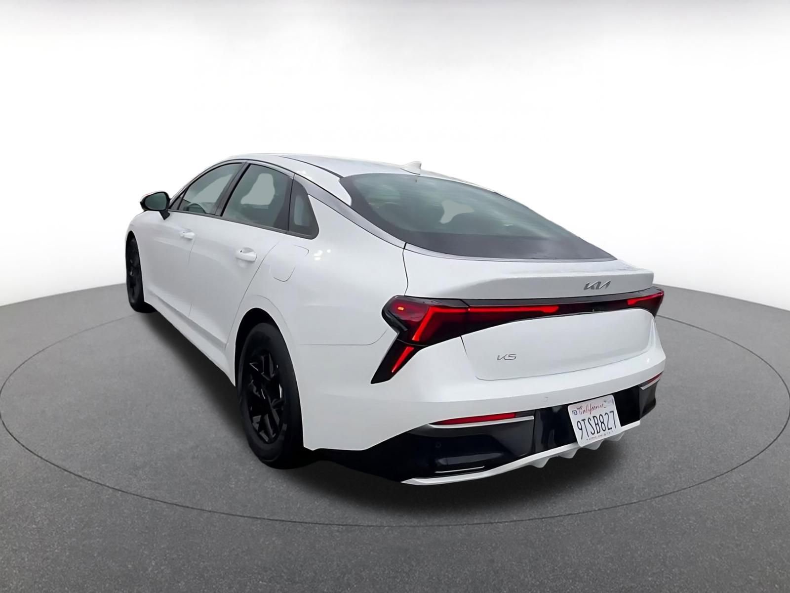 Thumbnail: 2025 Kia K5 - 11