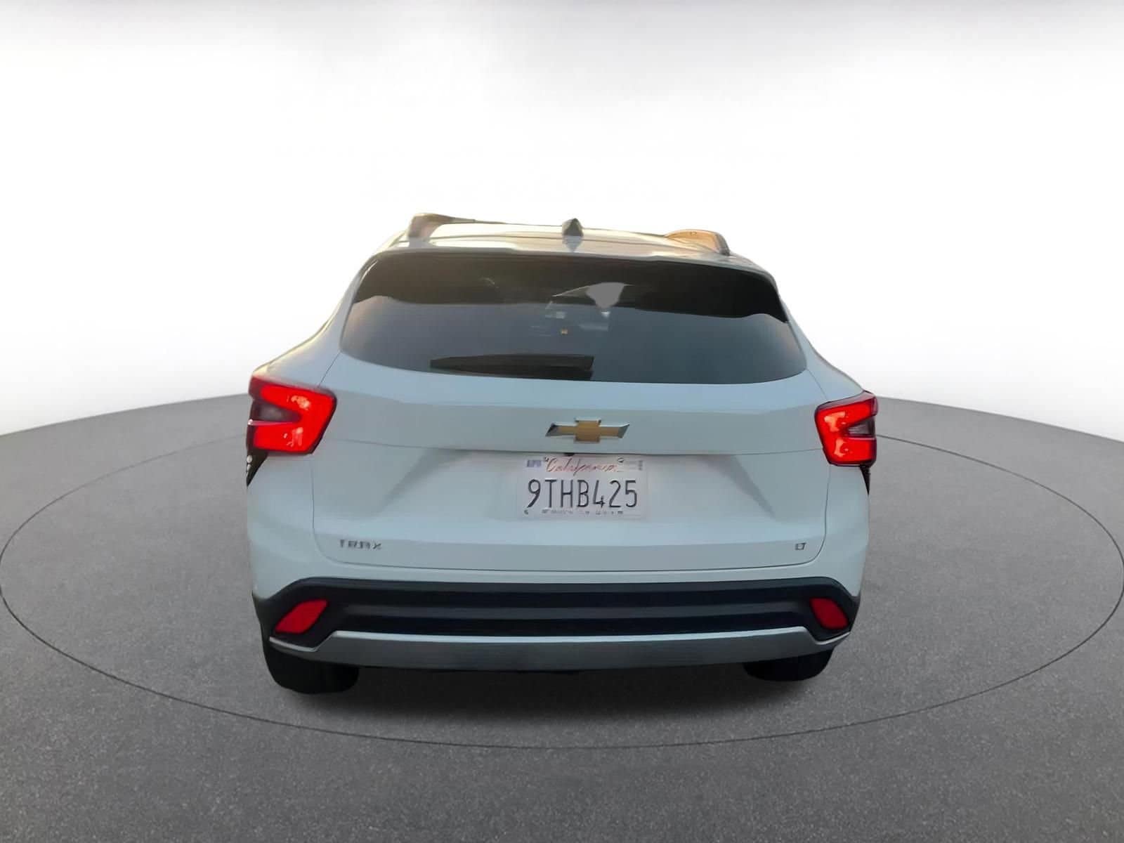 Thumbnail: 2025 Chevrolet Trax - 12
