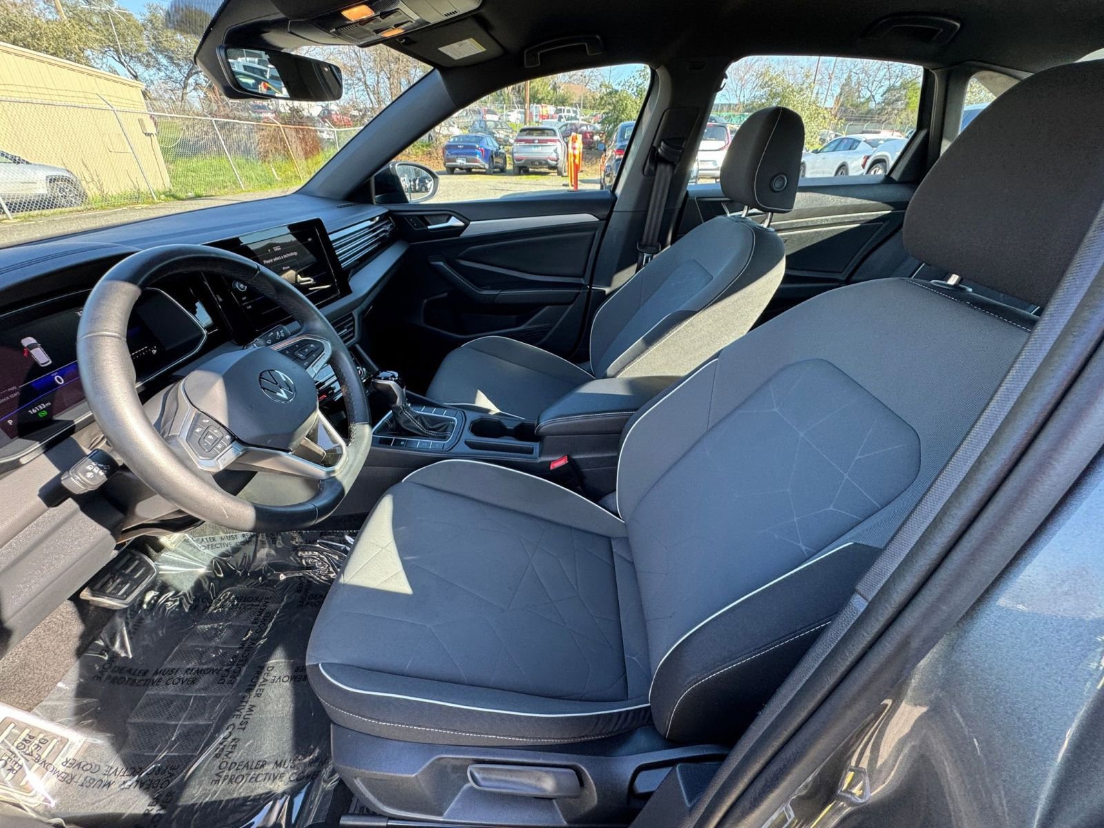 Thumbnail: 2025 Volkswagen Jetta - 24