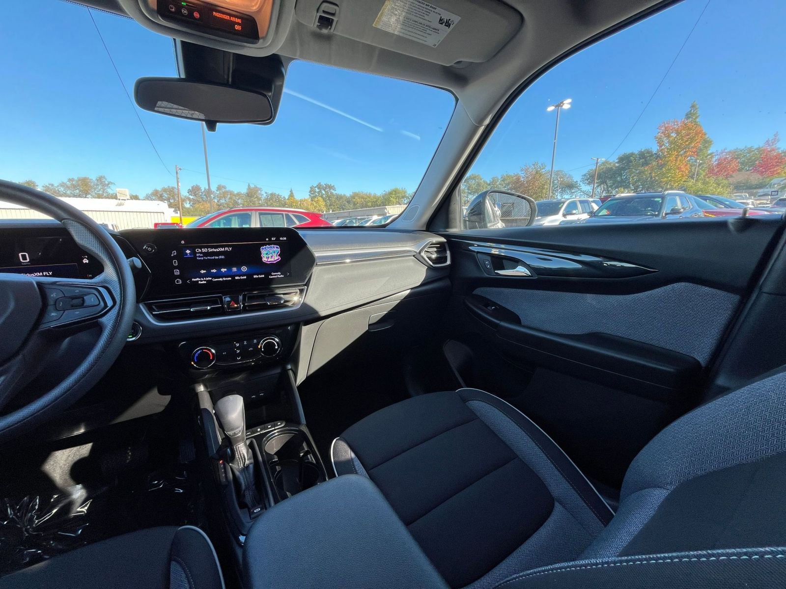 Thumbnail: 2025 Chevrolet TrailBlazer - 33