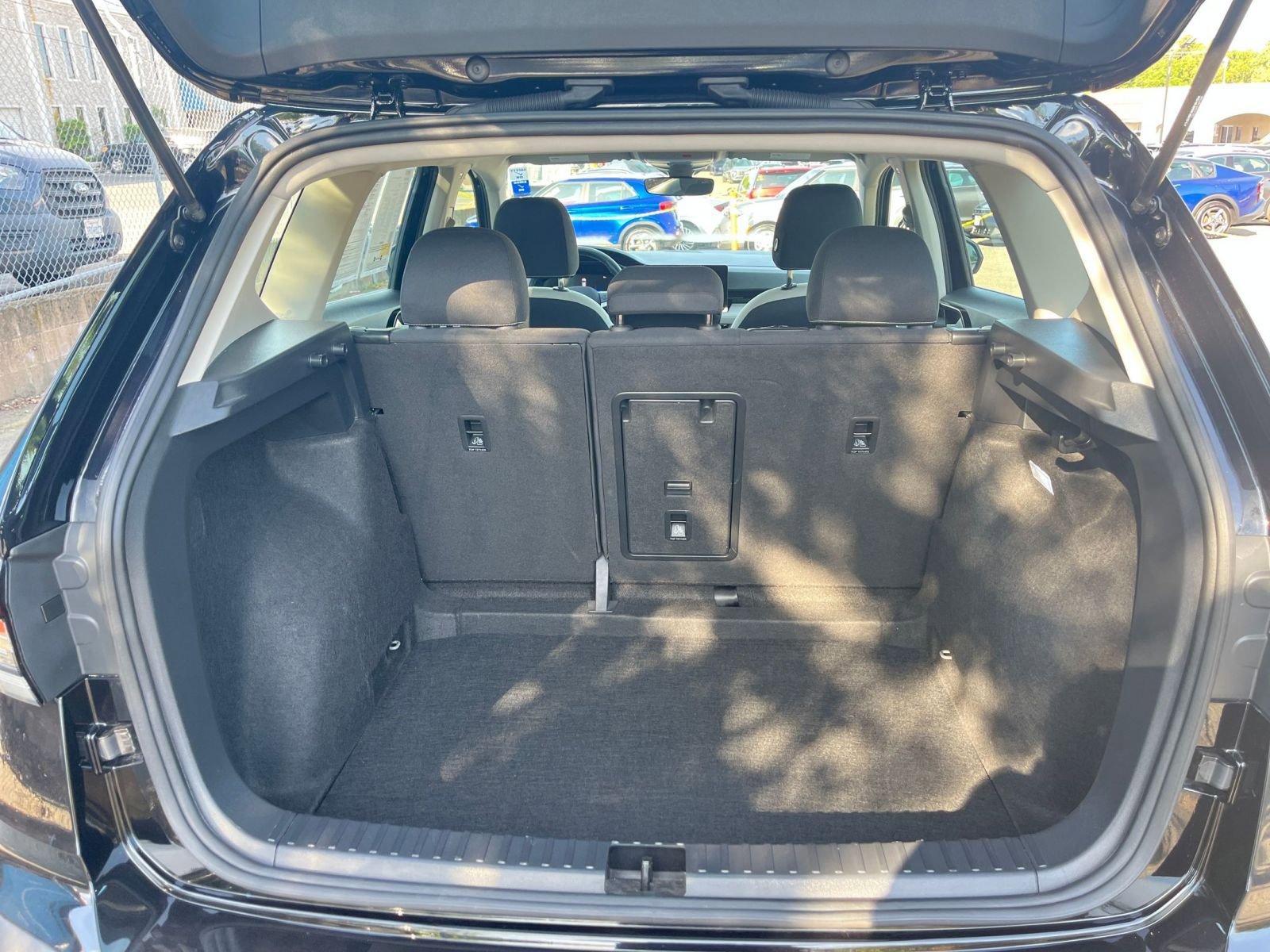 Thumbnail: 2025 Volkswagen Taos - 29