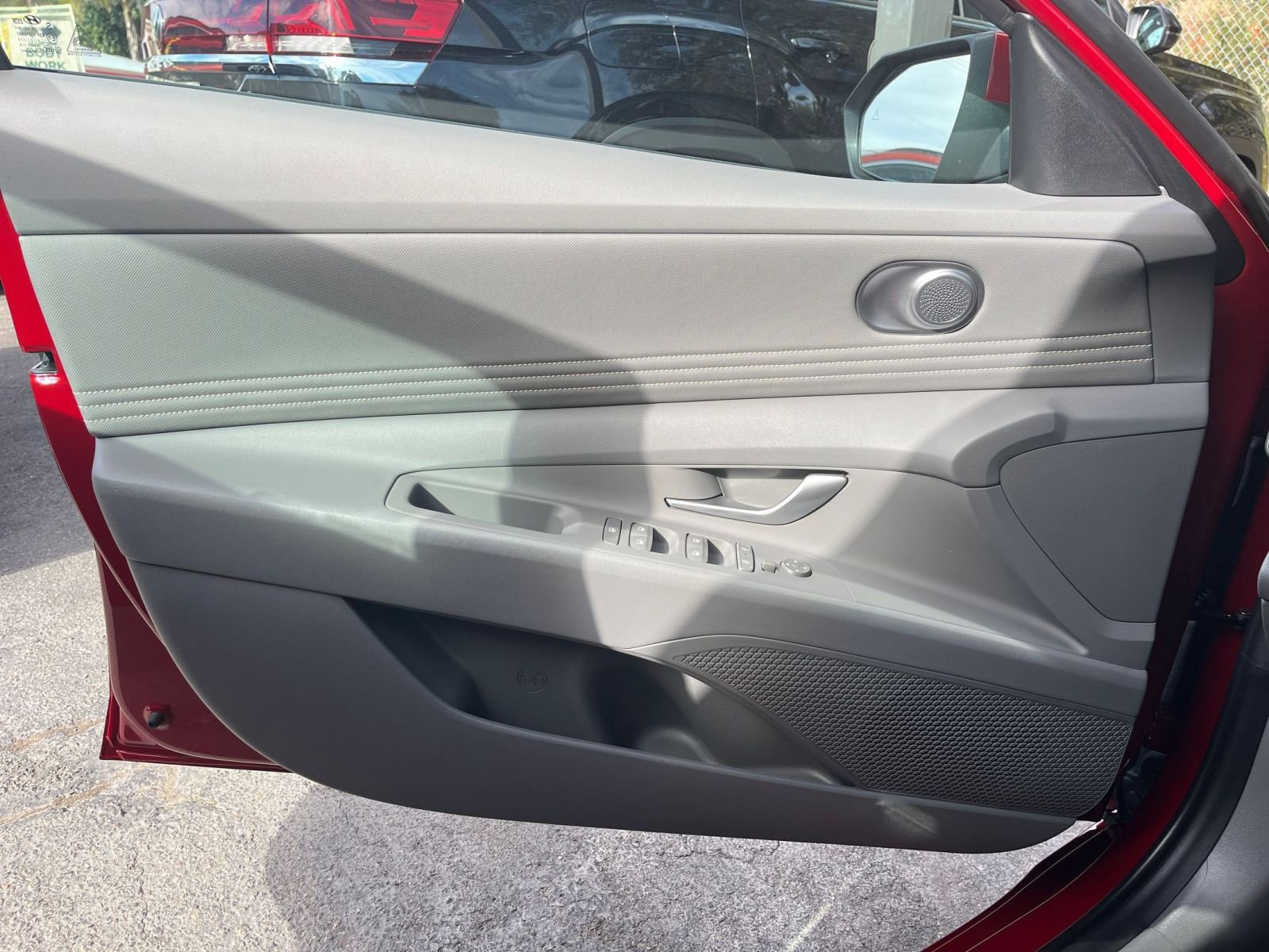 Thumbnail: 2025 Hyundai Elantra - 20