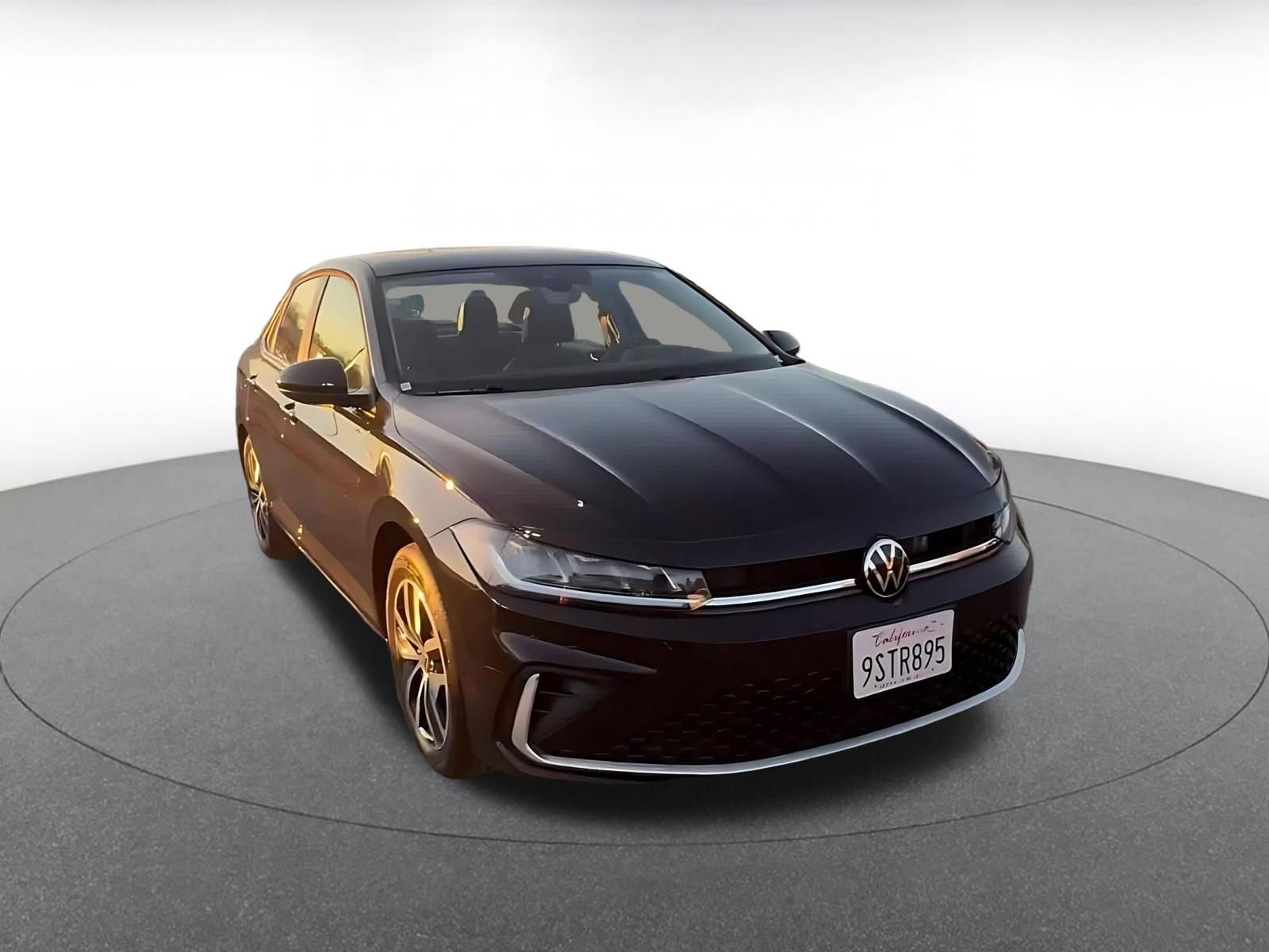 Thumbnail: 2025 Volkswagen Jetta - 3