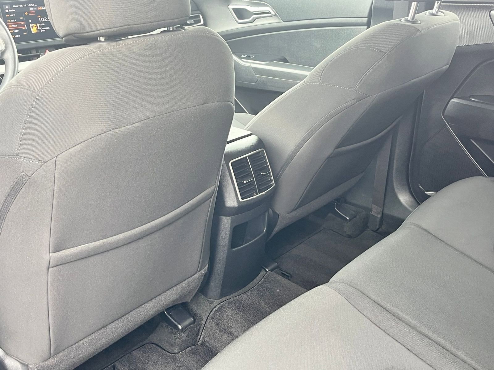 Thumbnail: 2023 Kia Sportage - 22