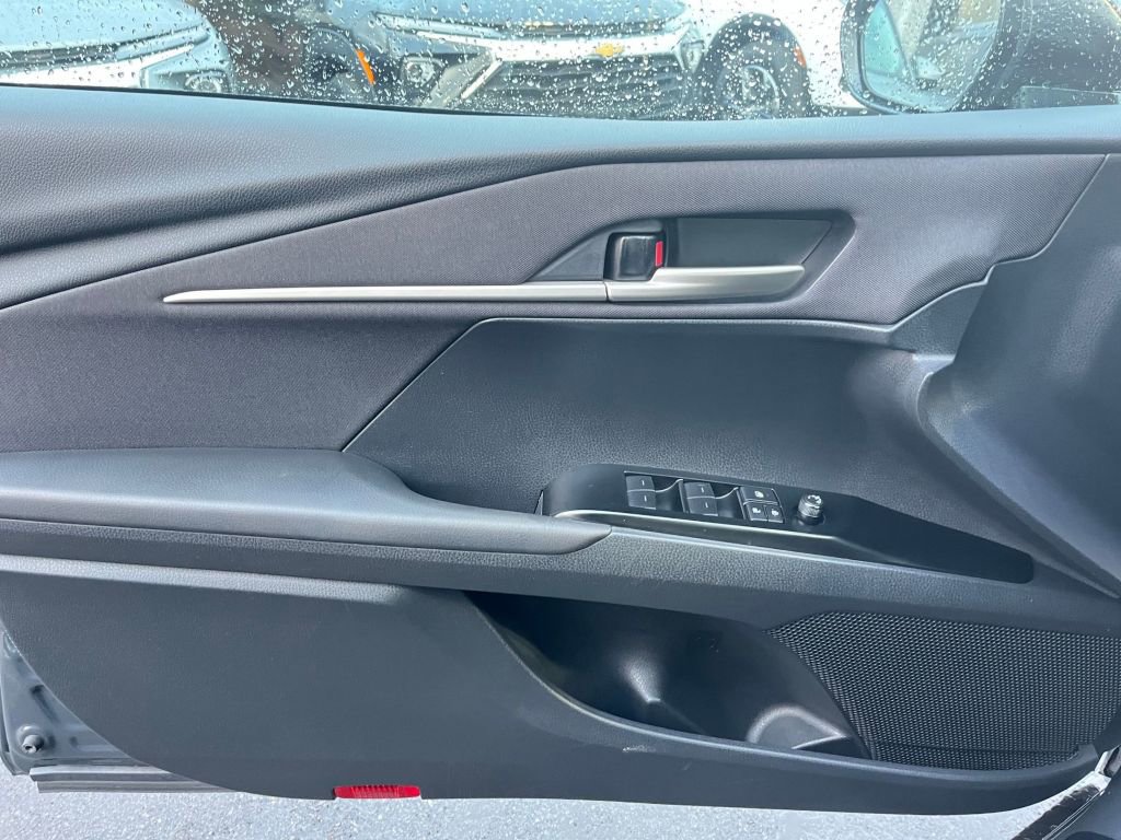 Thumbnail: 2025 Toyota Camry - 30