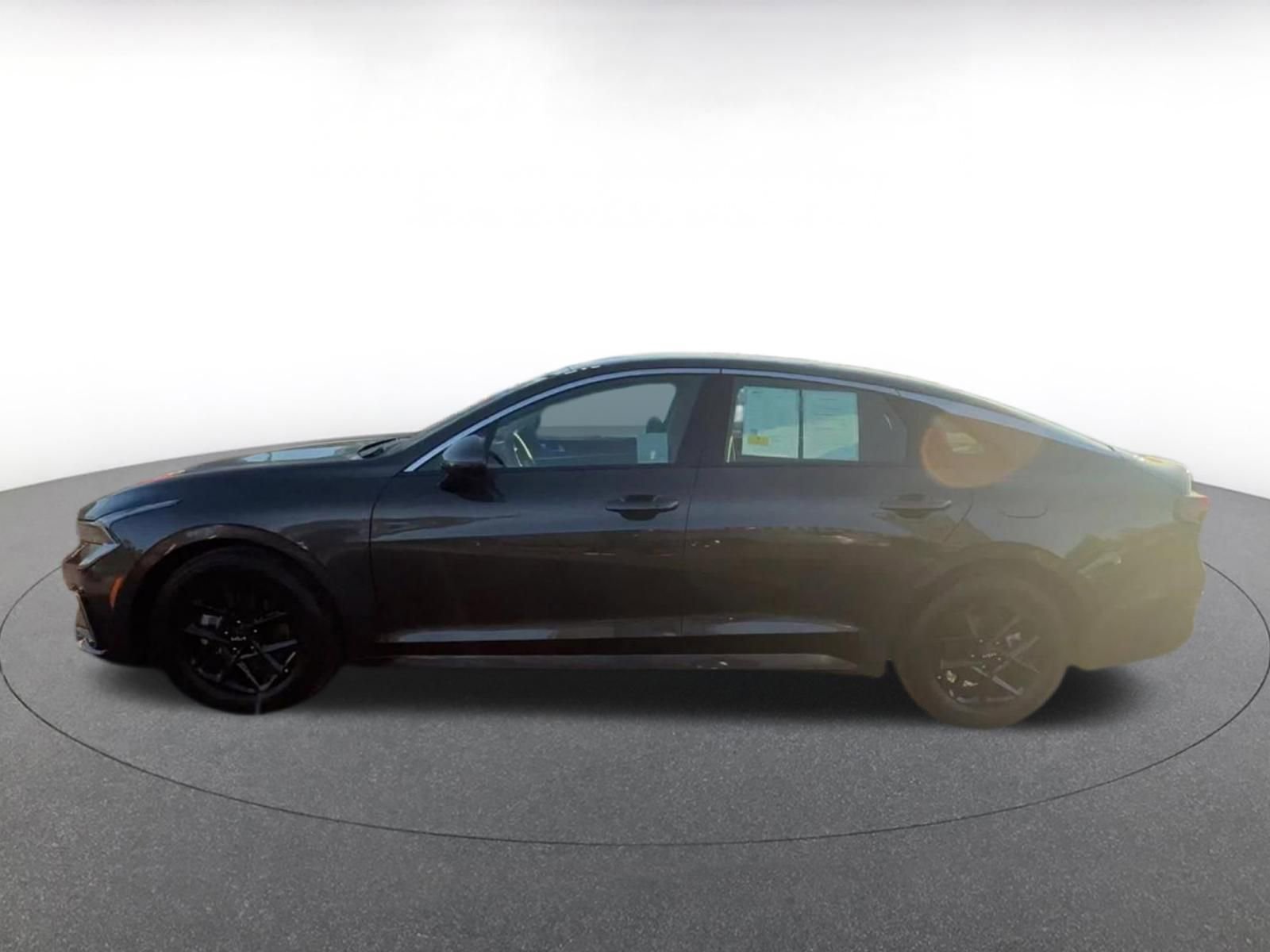 Thumbnail: 2025 Kia K5 - 9