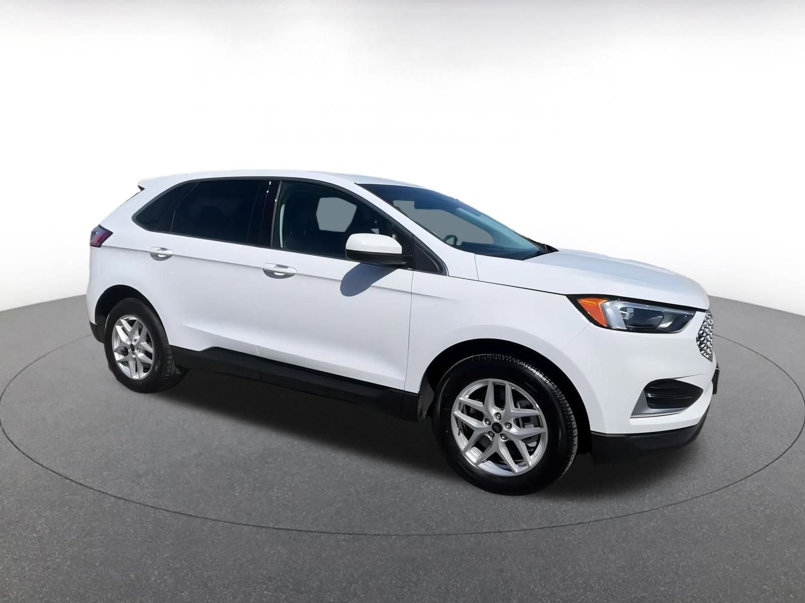Thumbnail: 2024 Ford Edge - 3