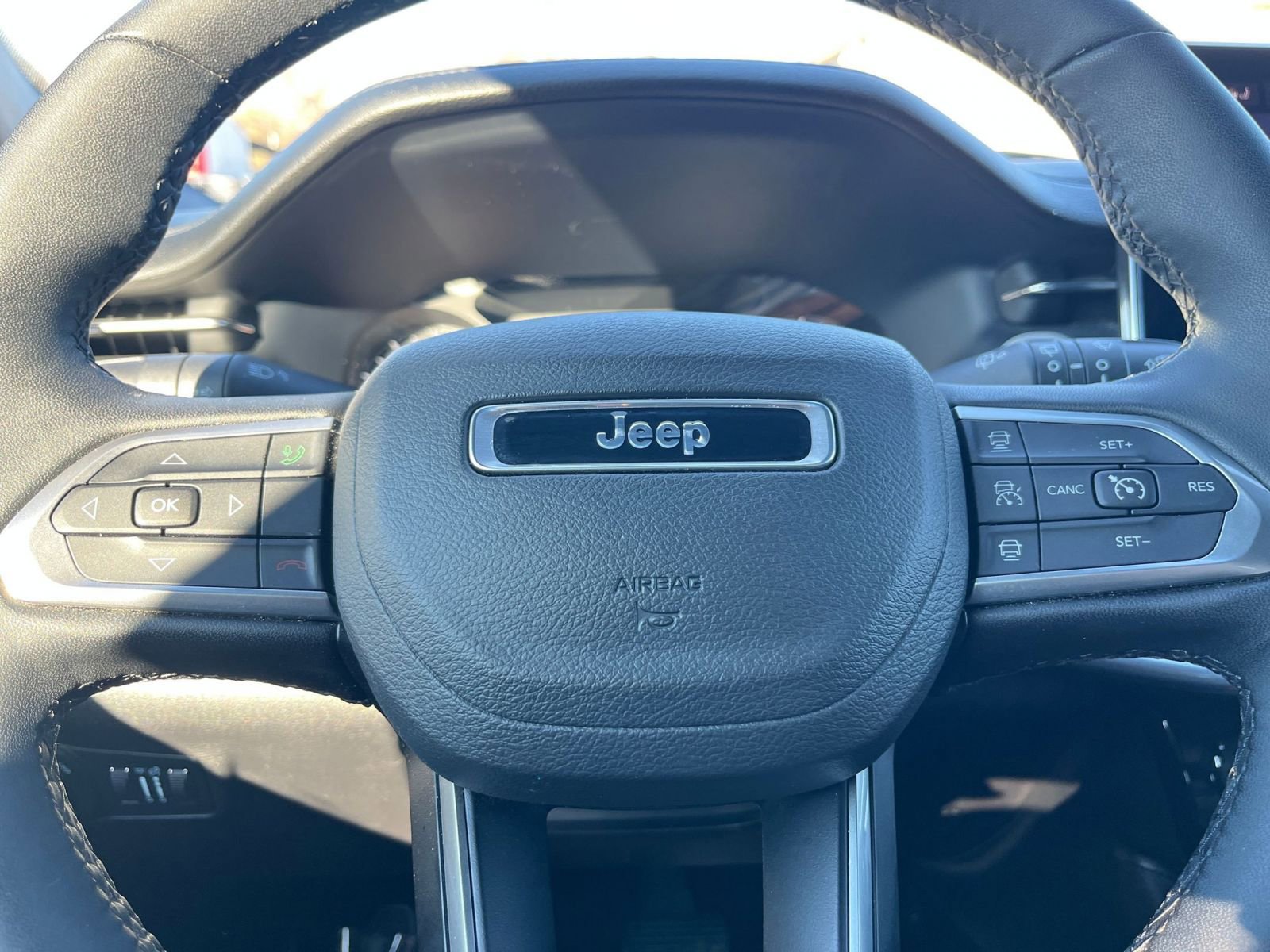 Thumbnail: 2025 Jeep Compass - 28