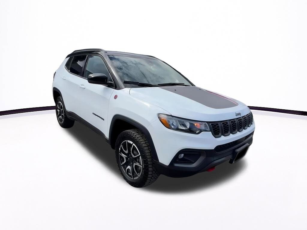 Thumbnail: 2025 Jeep Compass - 3