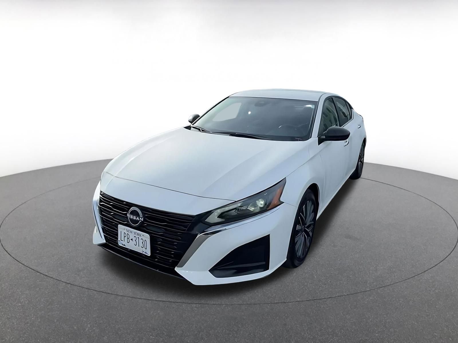 Thumbnail: 2025 Nissan Altima - 7