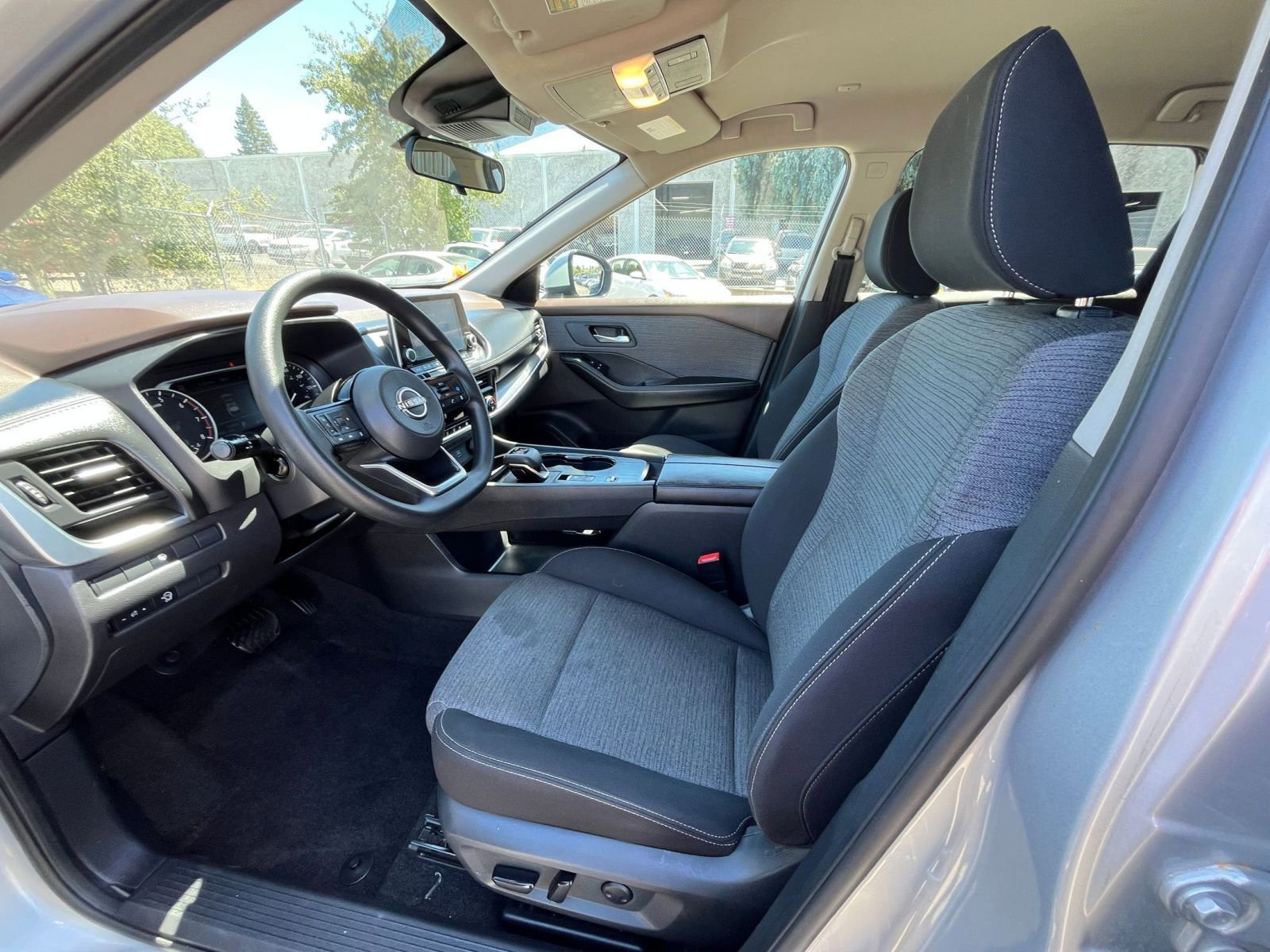 Thumbnail: 2023 Nissan Rogue - 27