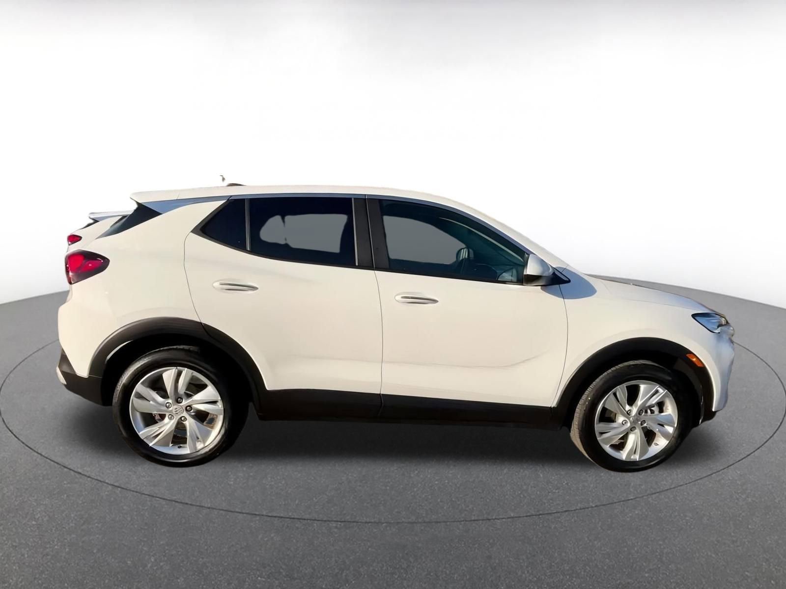Thumbnail: 2025 Buick Encore GX - 16