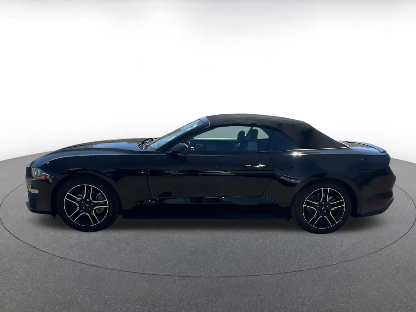 Thumbnail: 2023 Ford Mustang - 8