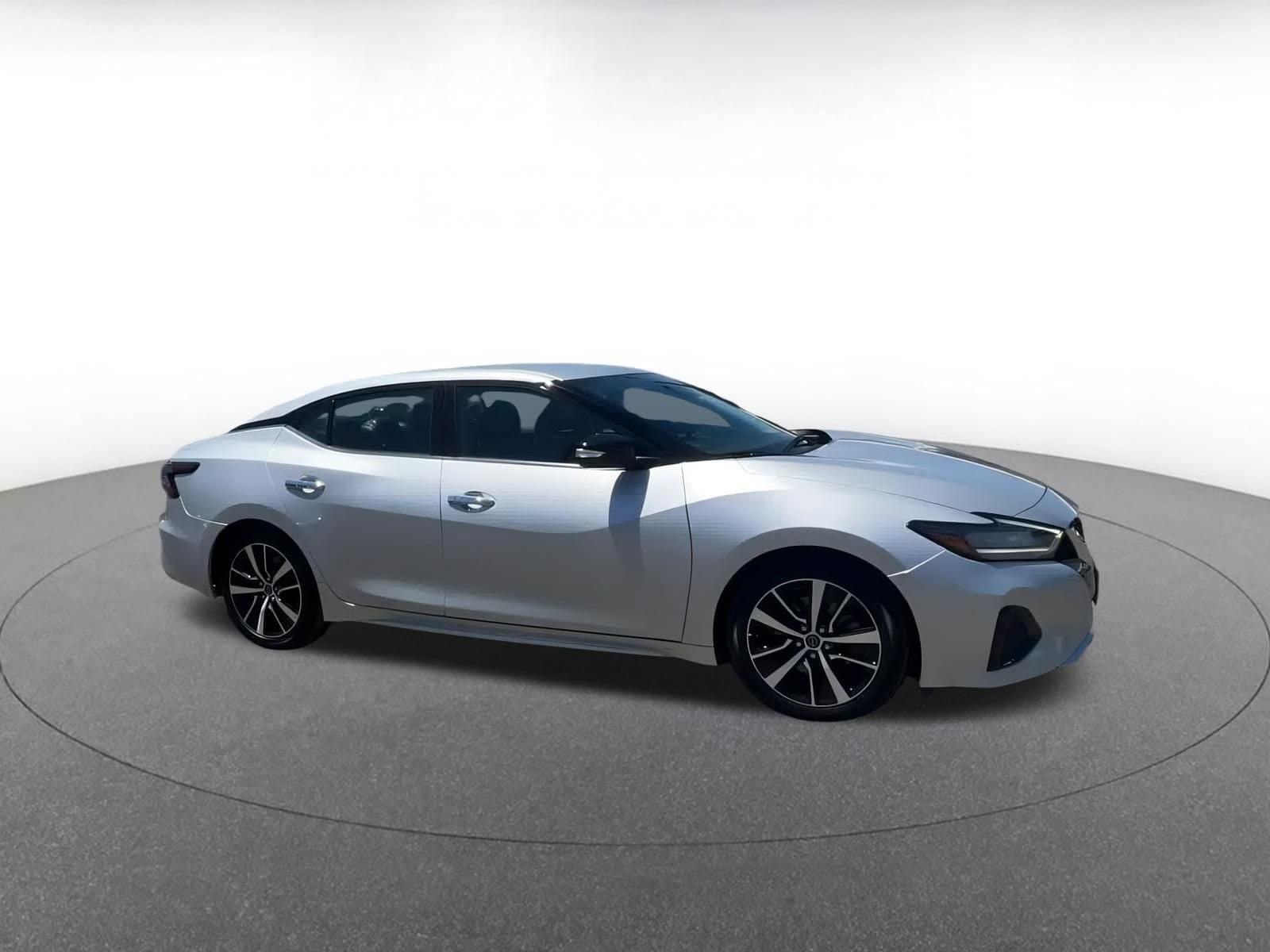 Thumbnail: 2023 Nissan Maxima - 2