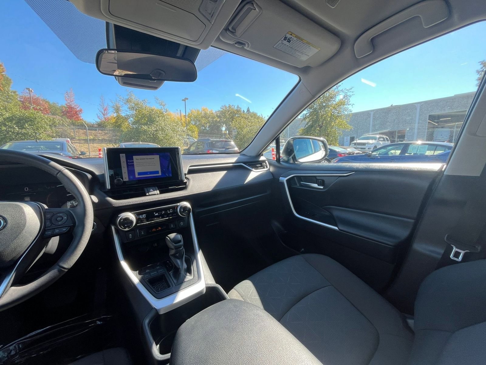 Thumbnail: 2025 Toyota RAV4 - 35