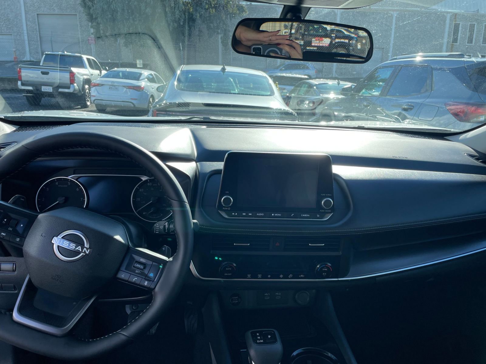 Thumbnail: 2025 Nissan Rogue - 33