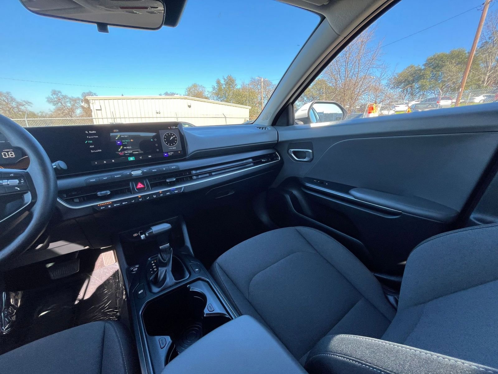 Thumbnail: 2025 Kia K4 - 34