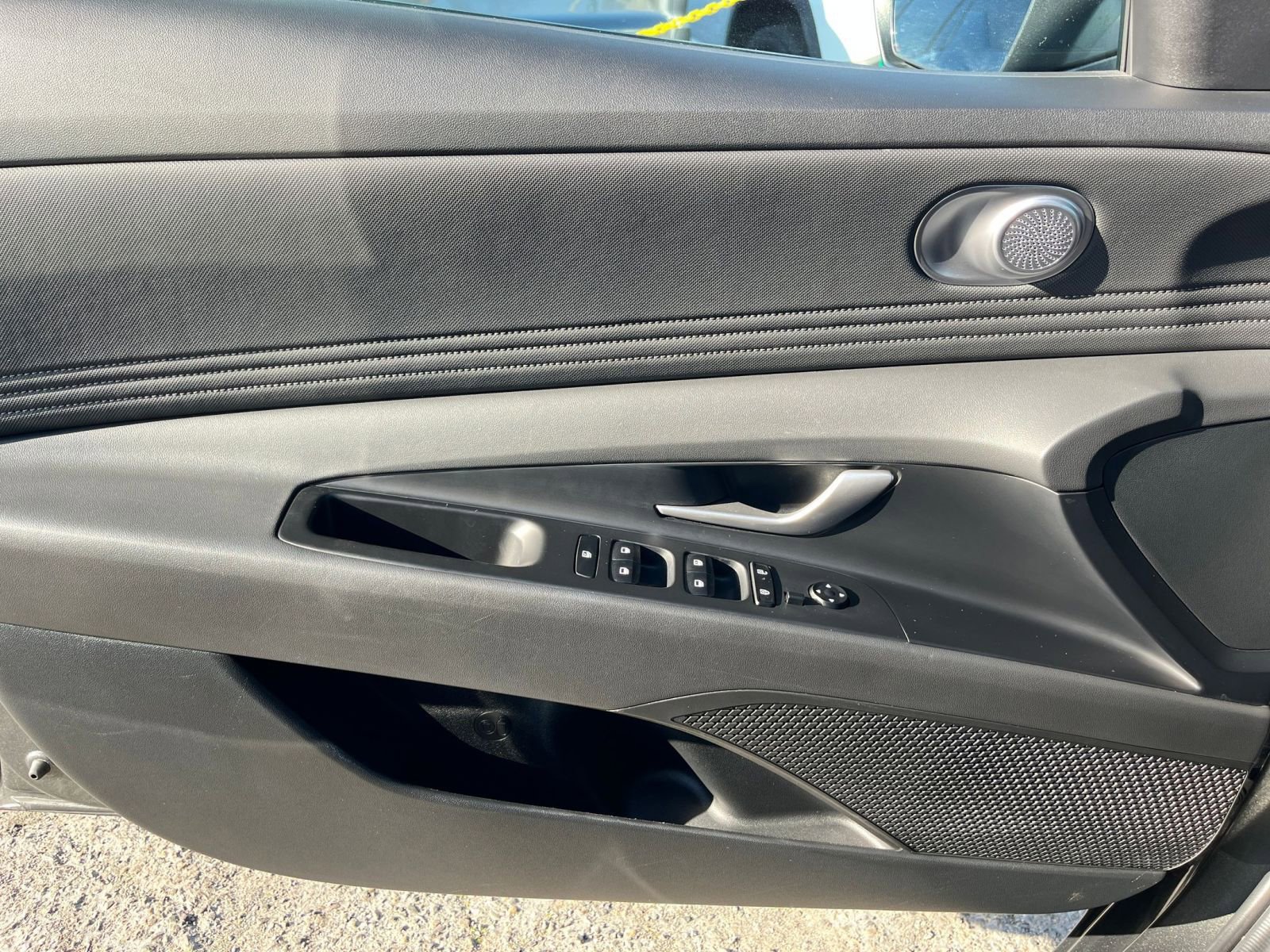 Thumbnail: 2025 Hyundai Elantra - 20