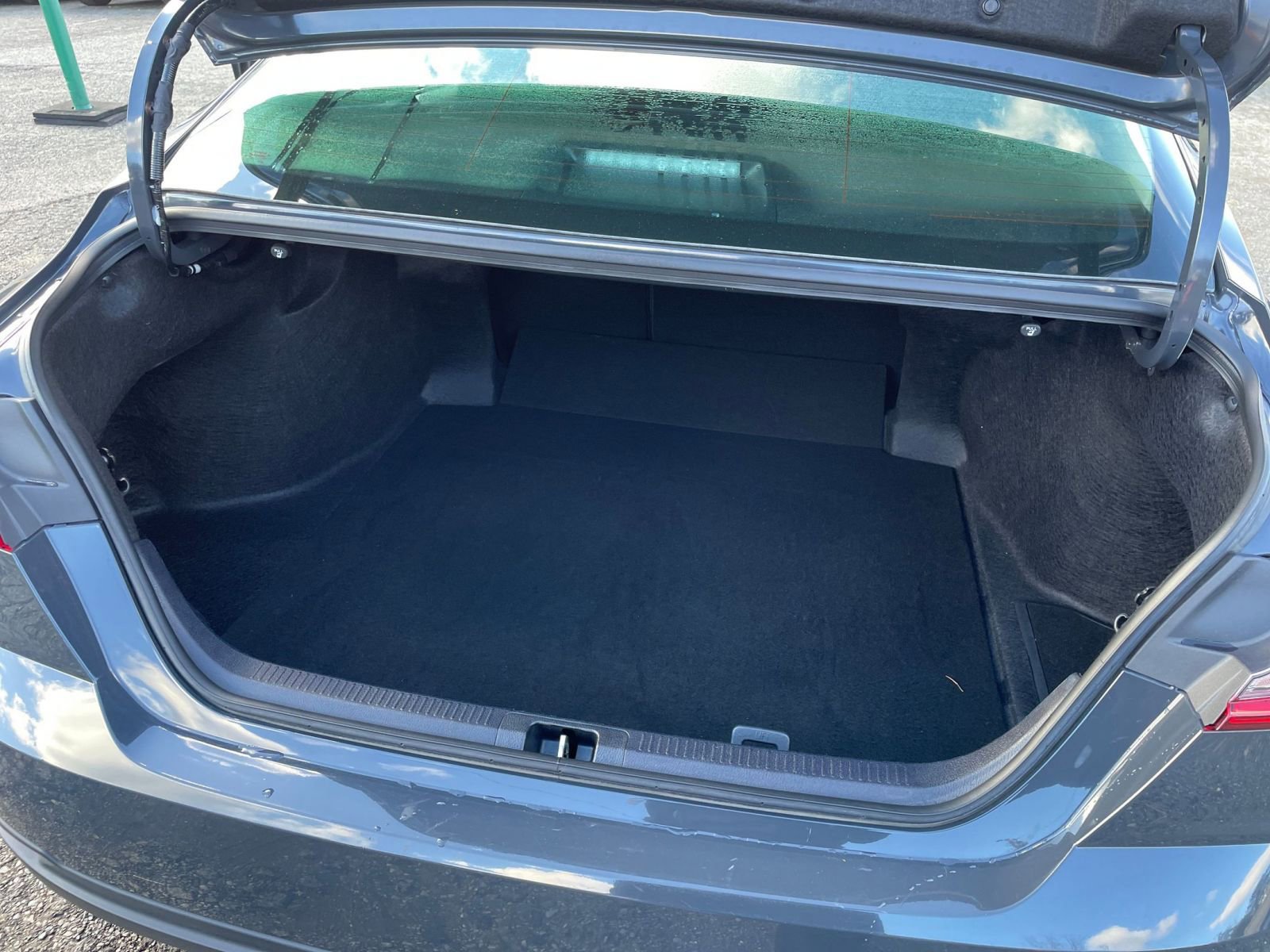 Thumbnail: 2025 Toyota Camry - 30